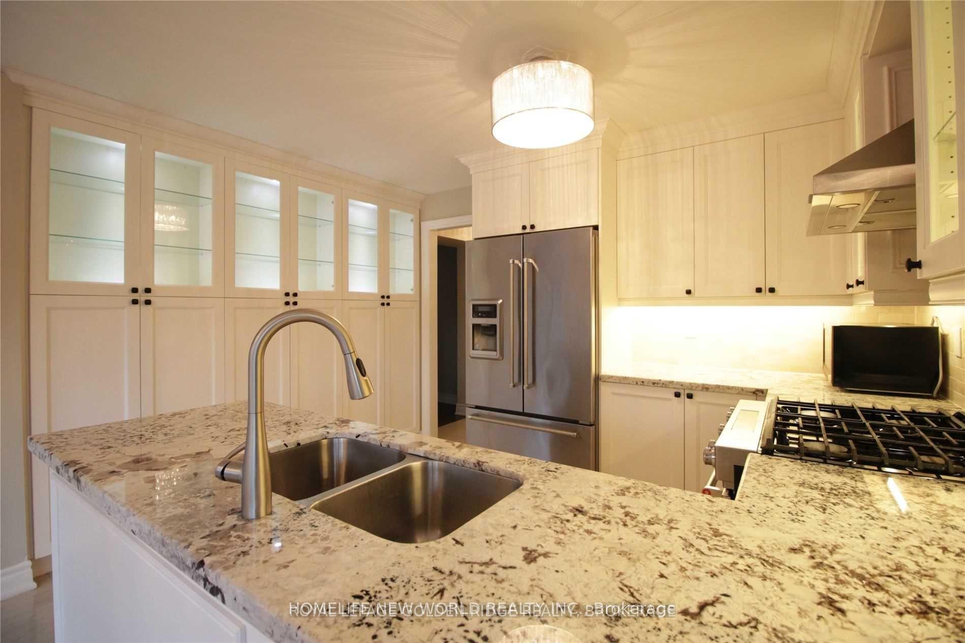 Photo 16 of 125 Aitken Circle, Markham, Unionville — HOMEH