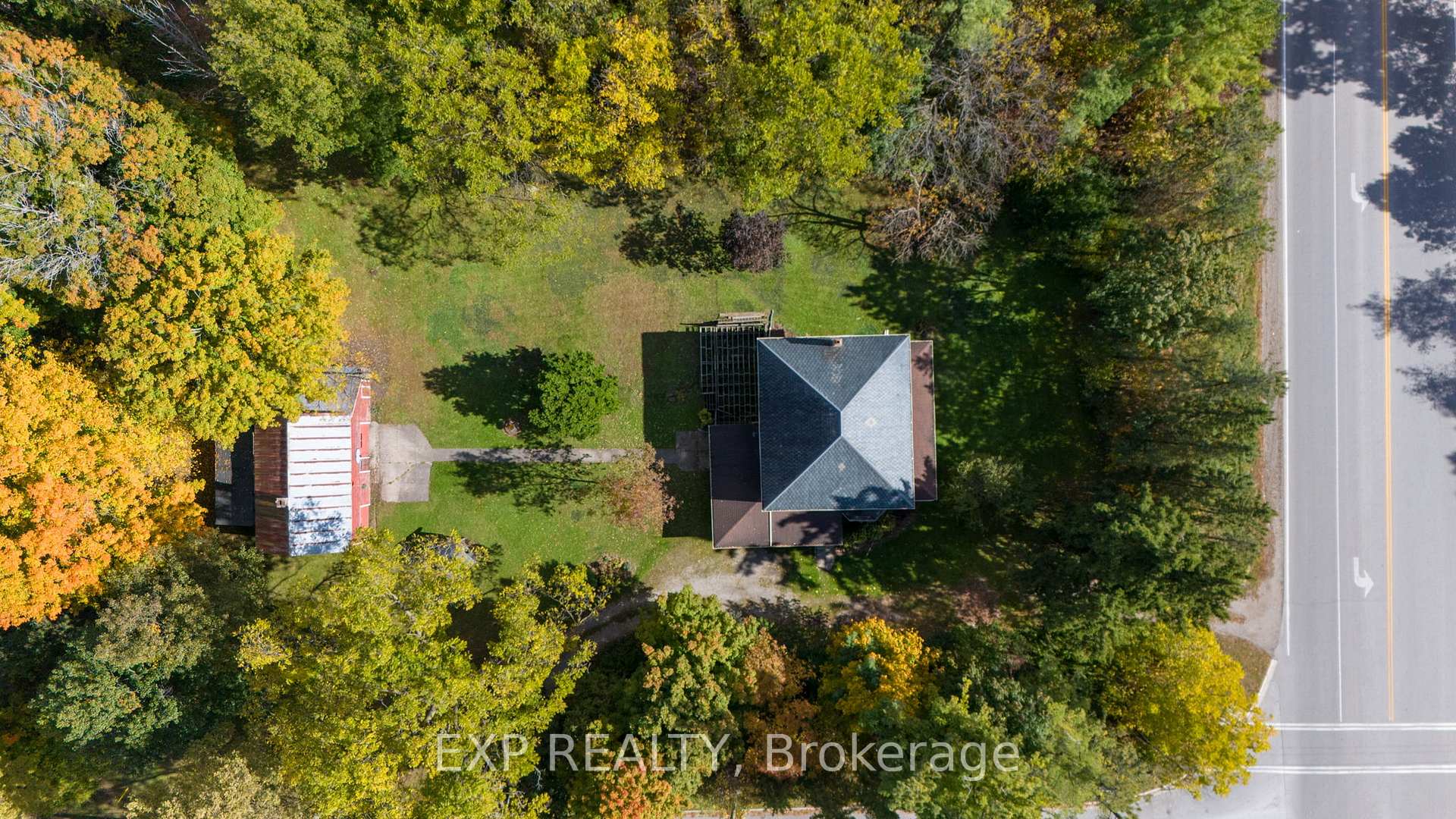 Photo 1 of 11294 Longwoods Road, Middlesex Centre, Delaware Town — HOMEH