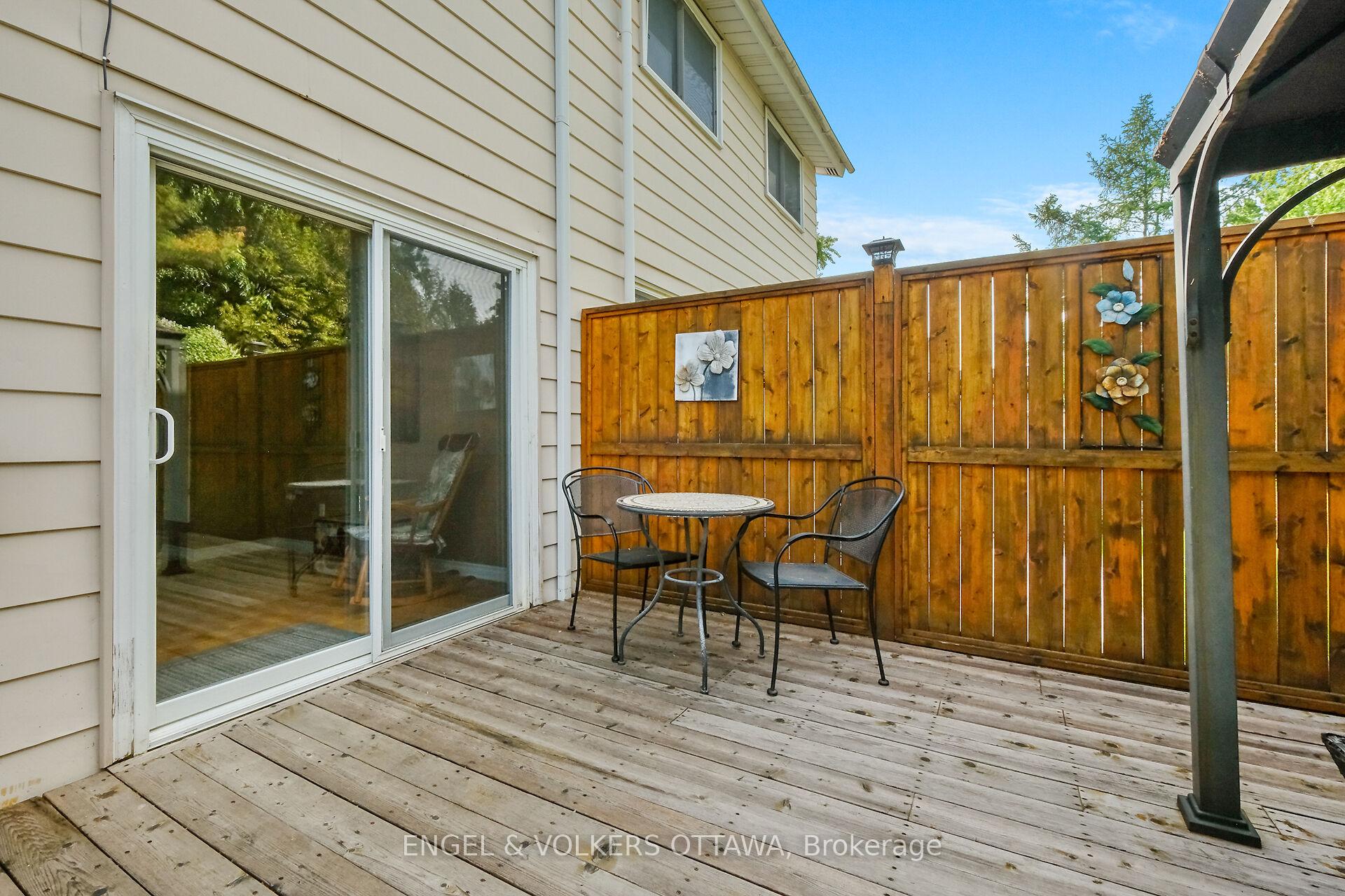 Photo 27 of 83 Shouldice Crescent, Ottawa, Kanata - Glencairn/Hazeldean — HOMEH