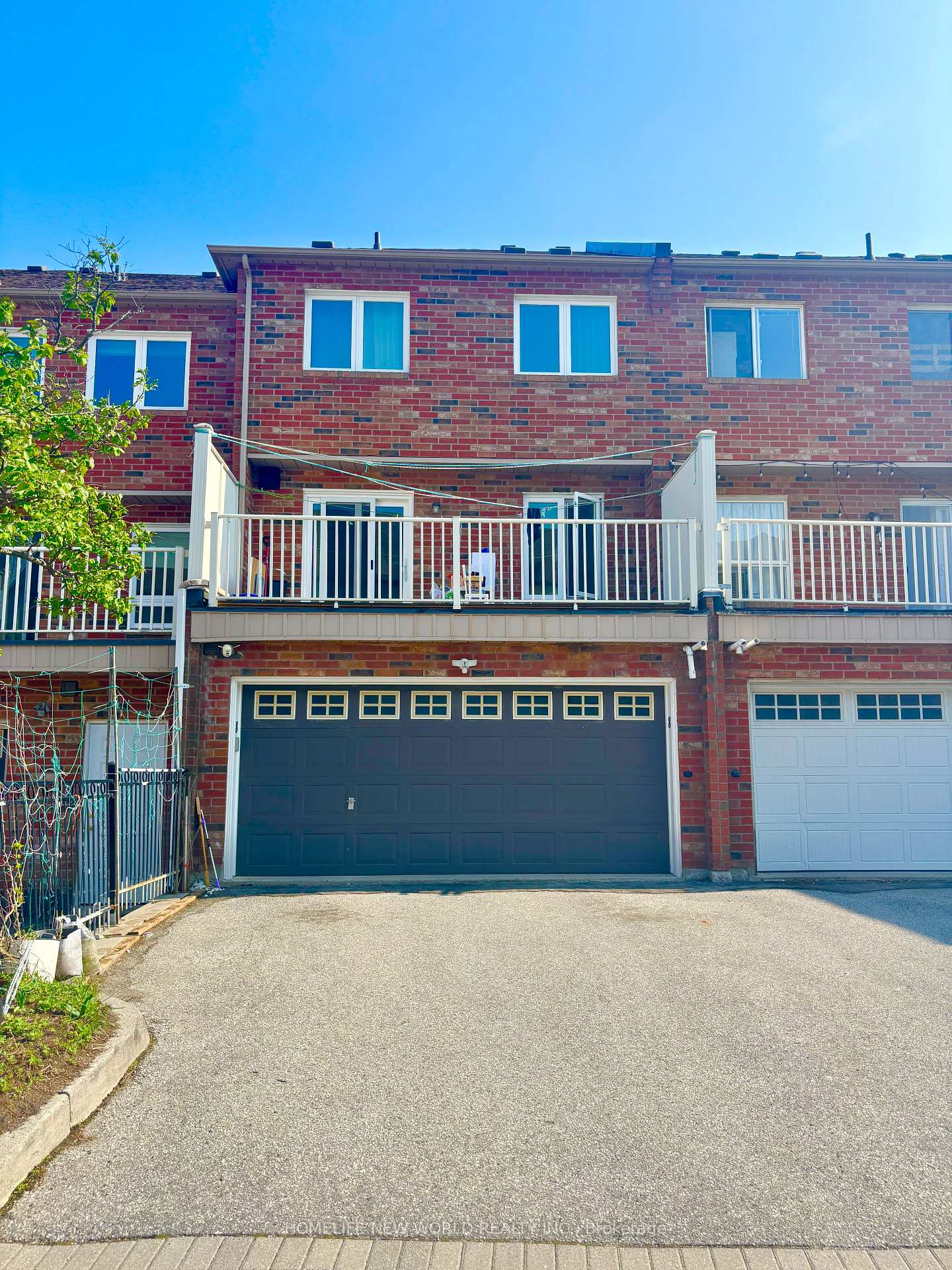 Photo 17 of 8 Azalea Gate Way, Markham, Commerce Valley — HOMEH