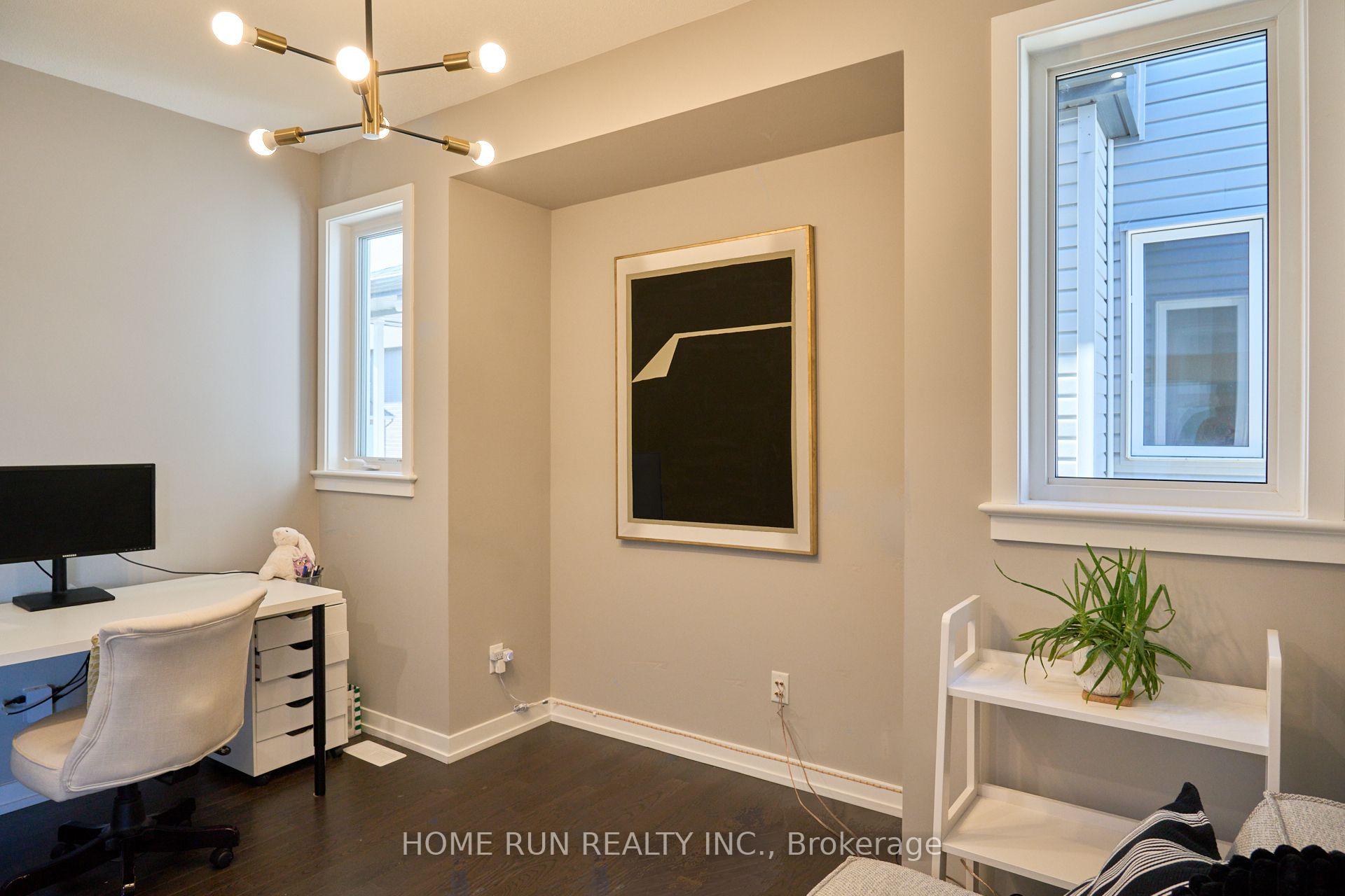 Photo 5 of 212 Condado Crescent, Ottawa, Kanata - Emerald Meadows/Trailwest — HOMEH