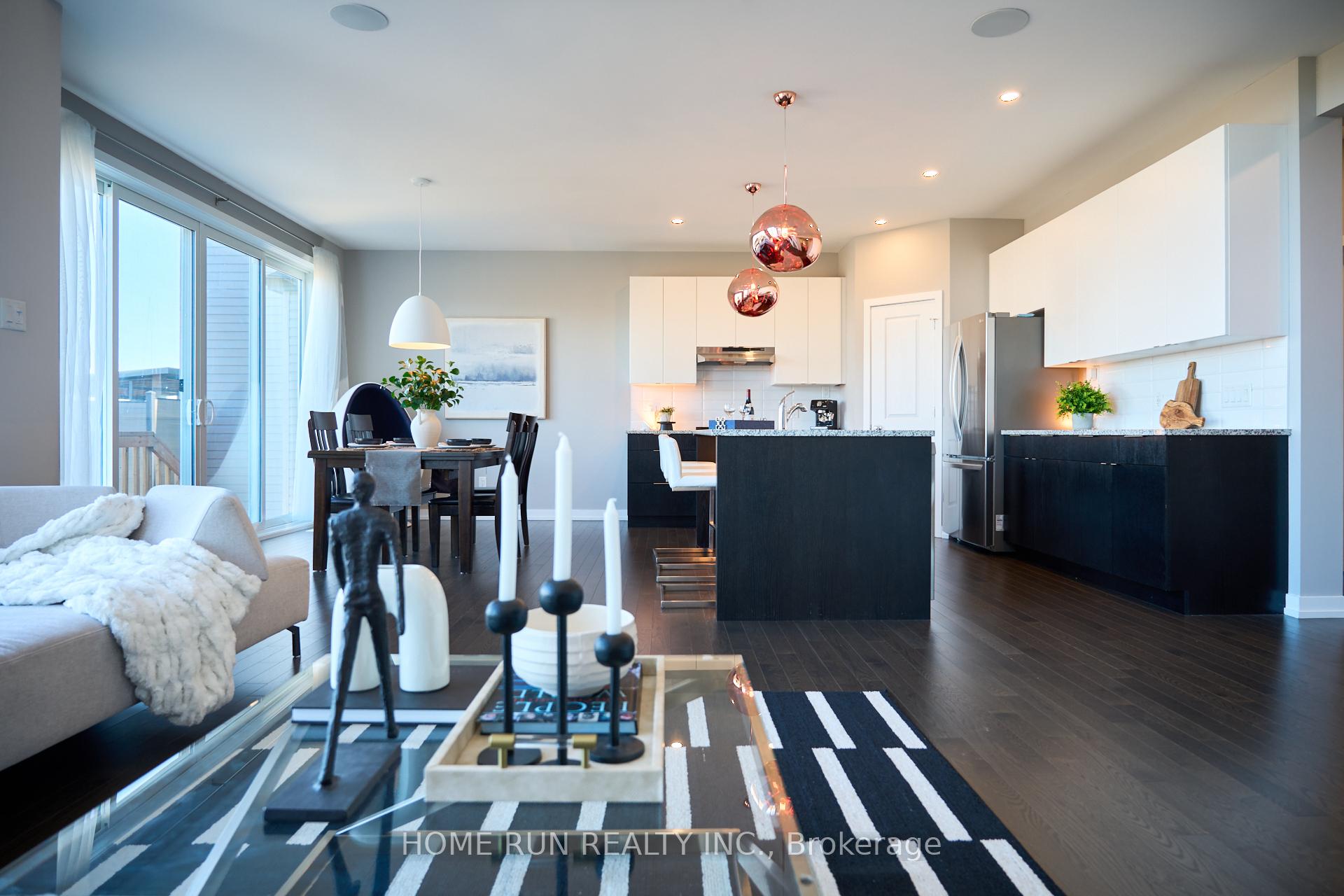 Photo 12 of 212 Condado Crescent, Ottawa, Kanata - Emerald Meadows/Trailwest — HOMEH