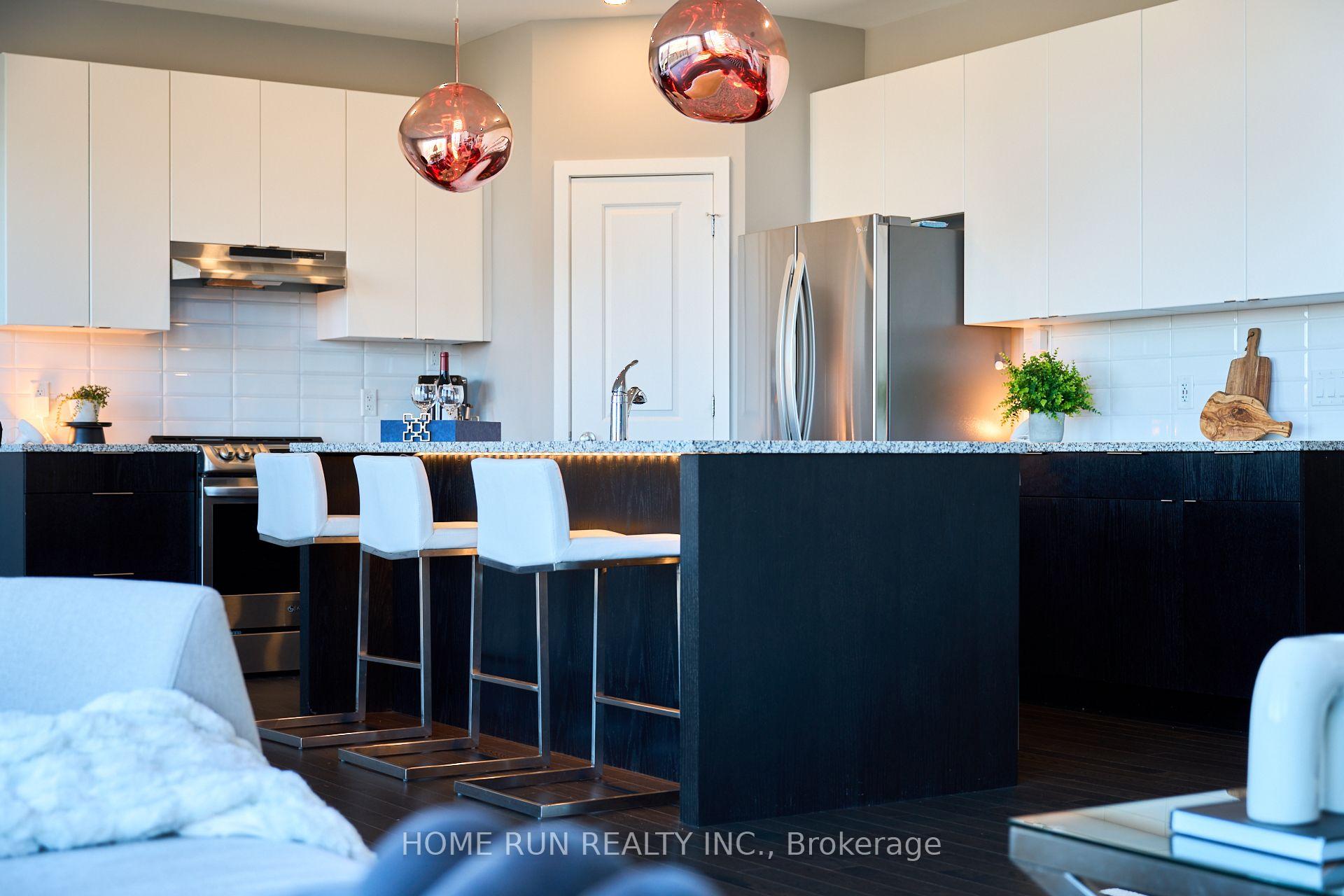 Photo 14 of 212 Condado Crescent, Ottawa, Kanata - Emerald Meadows/Trailwest — HOMEH