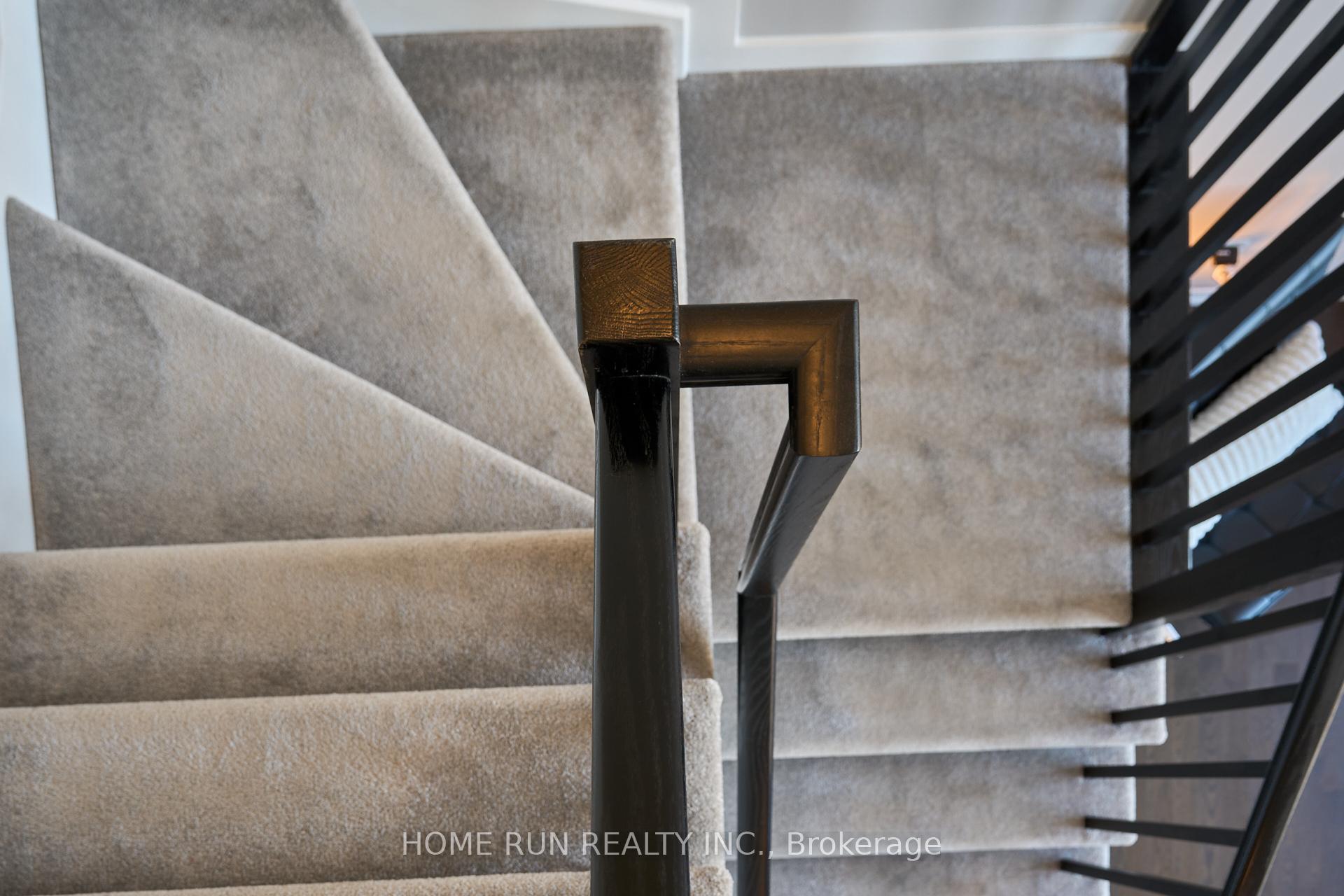Photo 22 of 212 Condado Crescent, Ottawa, Kanata - Emerald Meadows/Trailwest — HOMEH