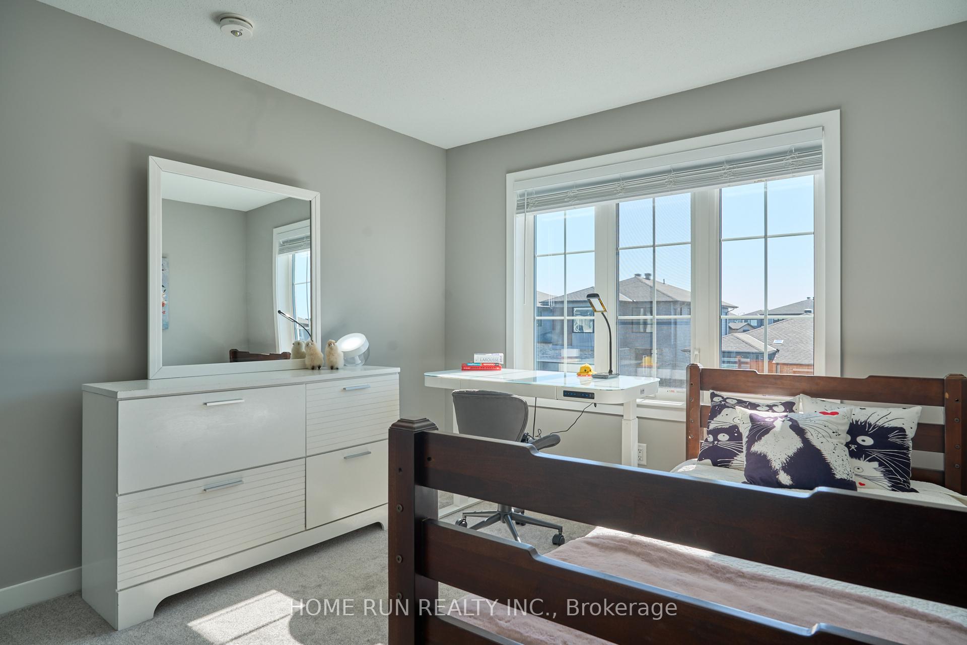 Photo 35 of 212 Condado Crescent, Ottawa, Kanata - Emerald Meadows/Trailwest — HOMEH