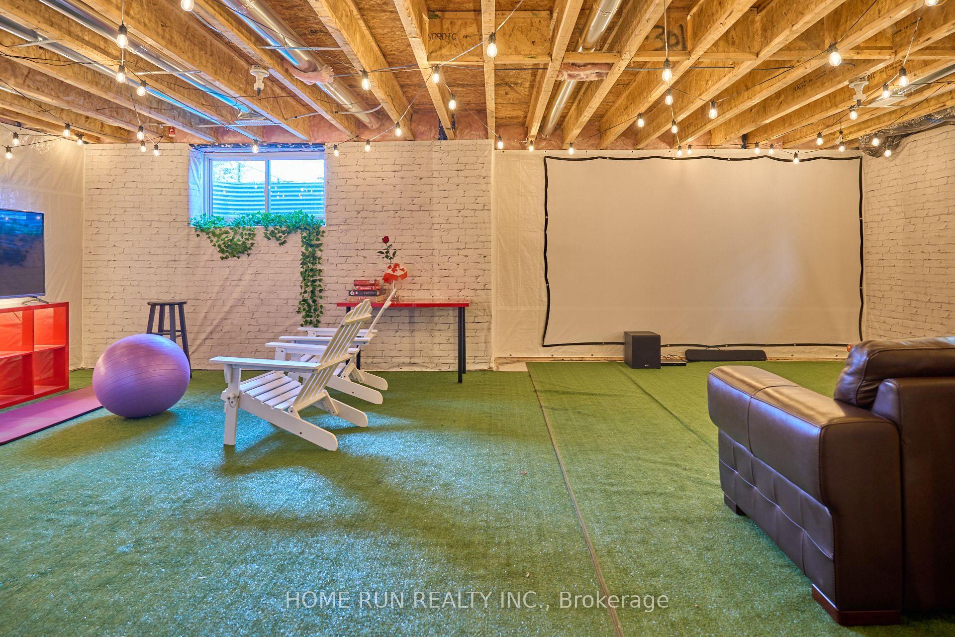 Photo 36 of 212 Condado Crescent, Ottawa, Kanata - Emerald Meadows/Trailwest — HOMEH