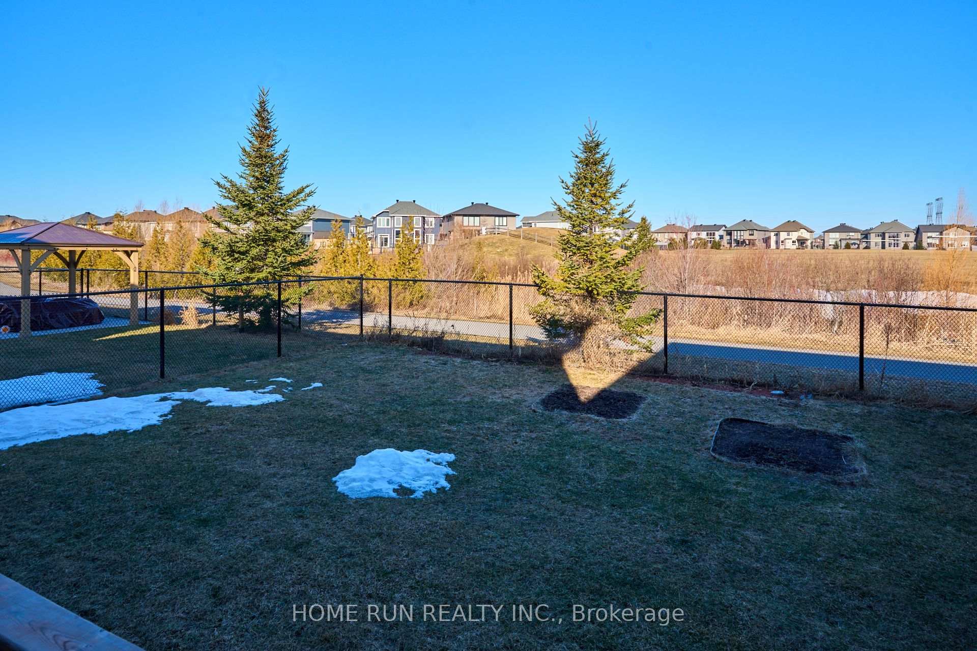Photo 46 of 212 Condado Crescent, Ottawa, Kanata - Emerald Meadows/Trailwest — HOMEH