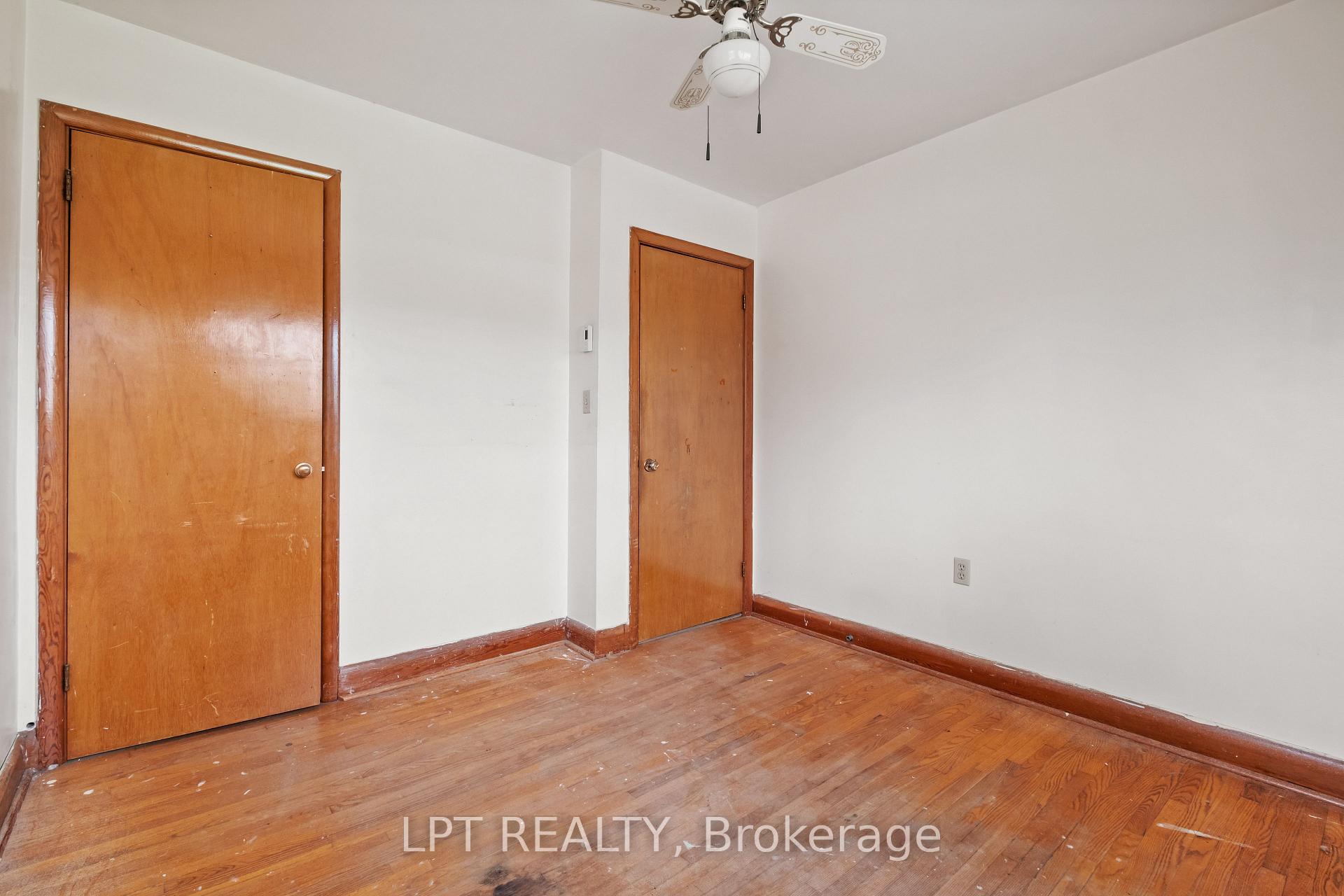 Photo 11 of 32 Jane Avenue, Kingston, West of Sir John A. Blvd — HOMEH