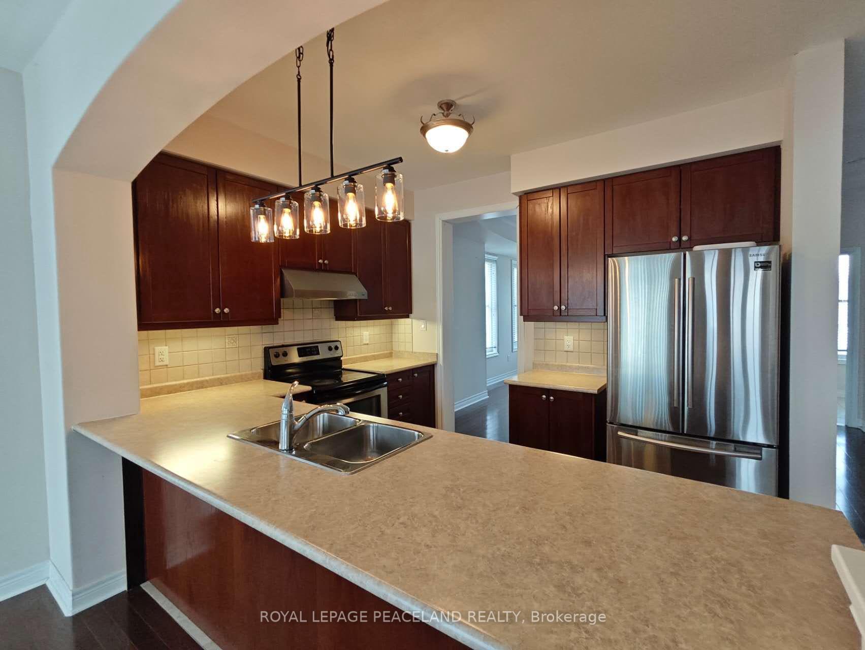 Photo 2 of 2938 Elgin Mills Road E, Markham, Victoria Square — HOMEH