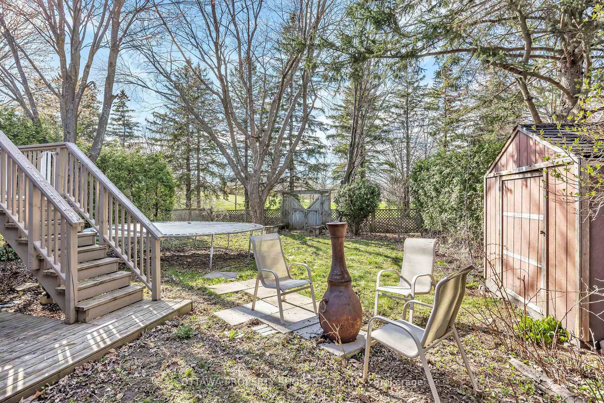 Photo 15 of 54 Chimo Drive, Ottawa, Kanata - Katimavik — HOMEH
