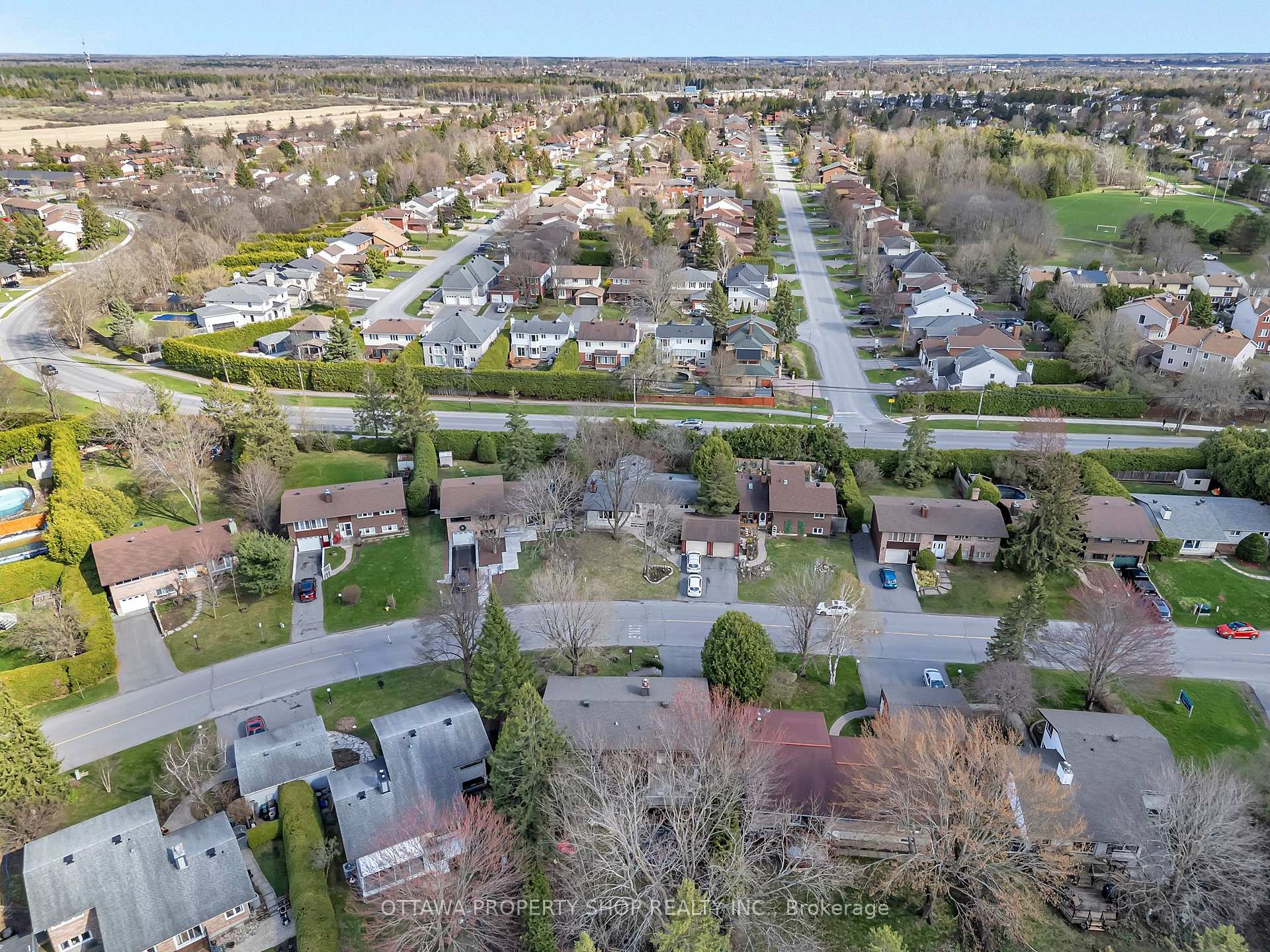 Photo 20 of 54 Chimo Drive, Ottawa, Kanata - Katimavik — HOMEH