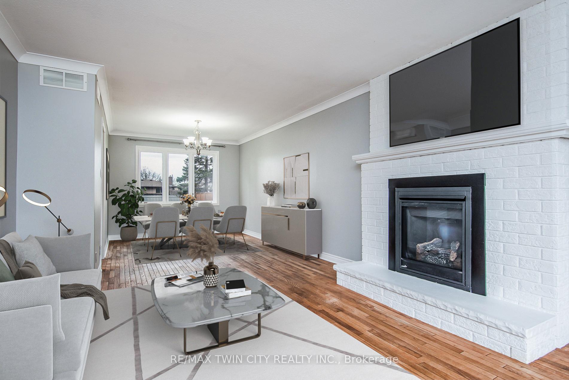 Photo 11 of 12 Sunrise Drive, Kitchener — HOMEH