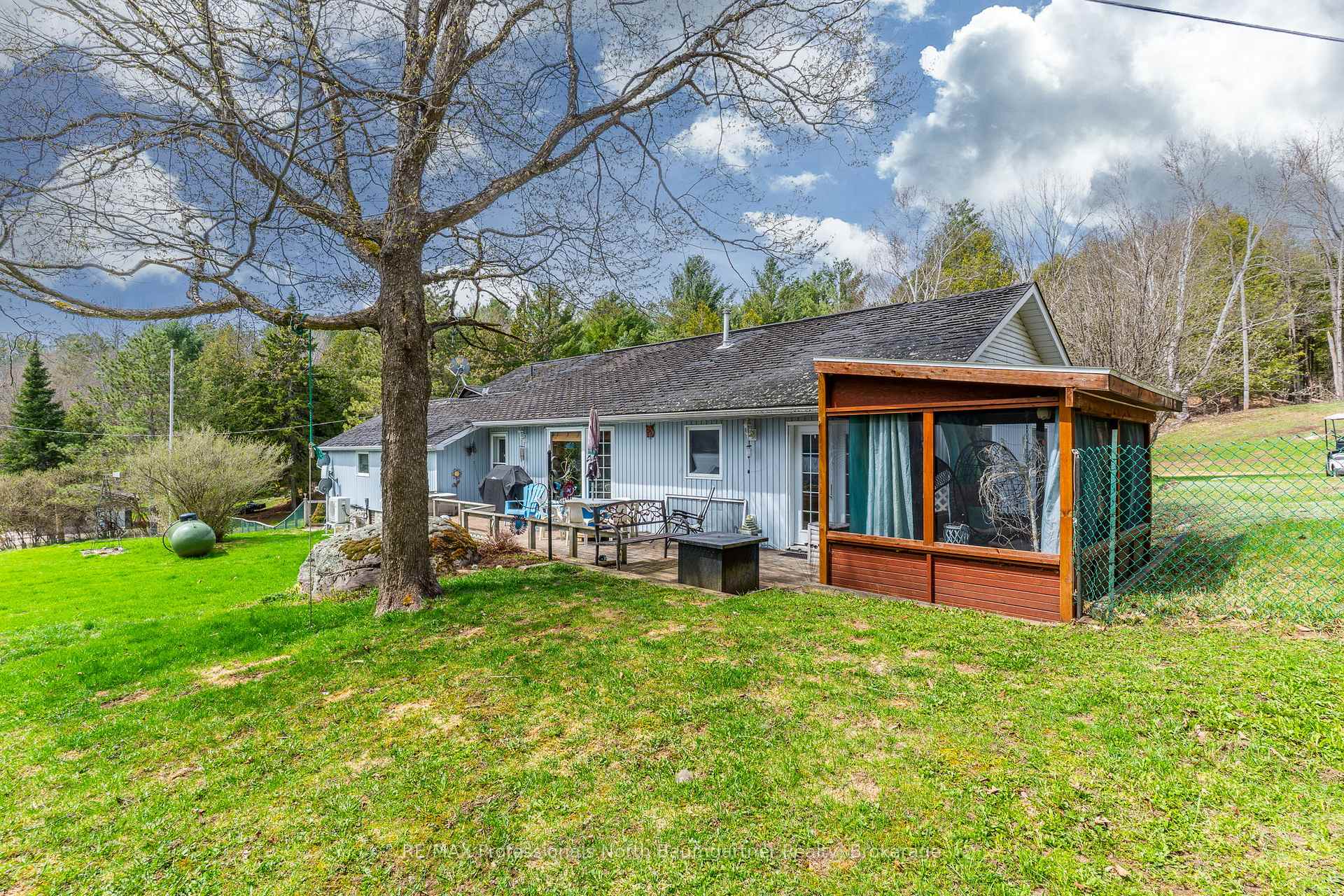 Front of 1093 Reynolds Road