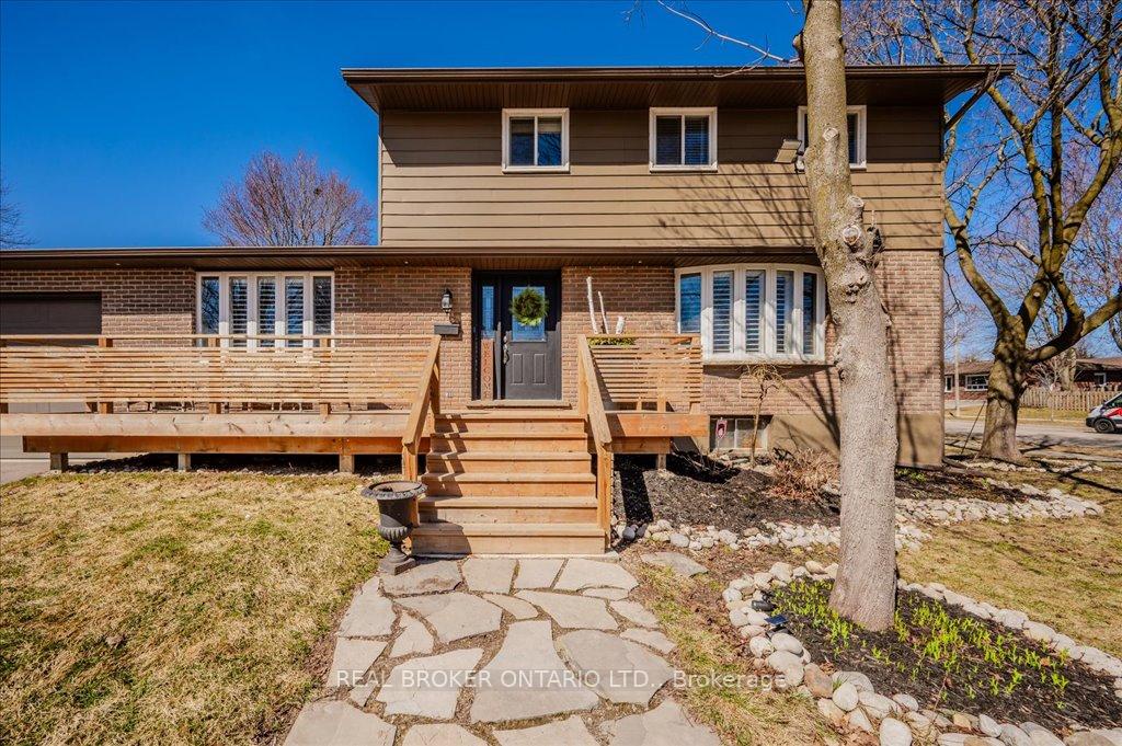 Photo 6 of 60 Silverspring Crescent, Kitchener — HOMEH