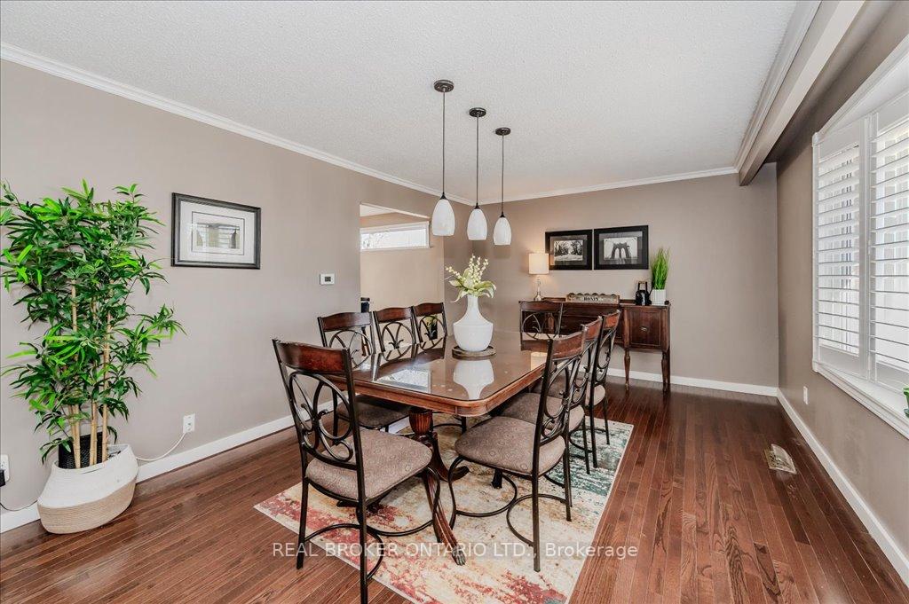 Photo 9 of 60 Silverspring Crescent, Kitchener — HOMEH