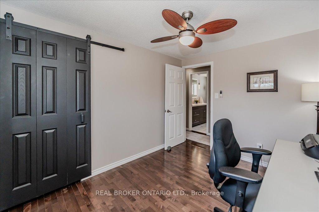Photo 23 of 60 Silverspring Crescent, Kitchener — HOMEH