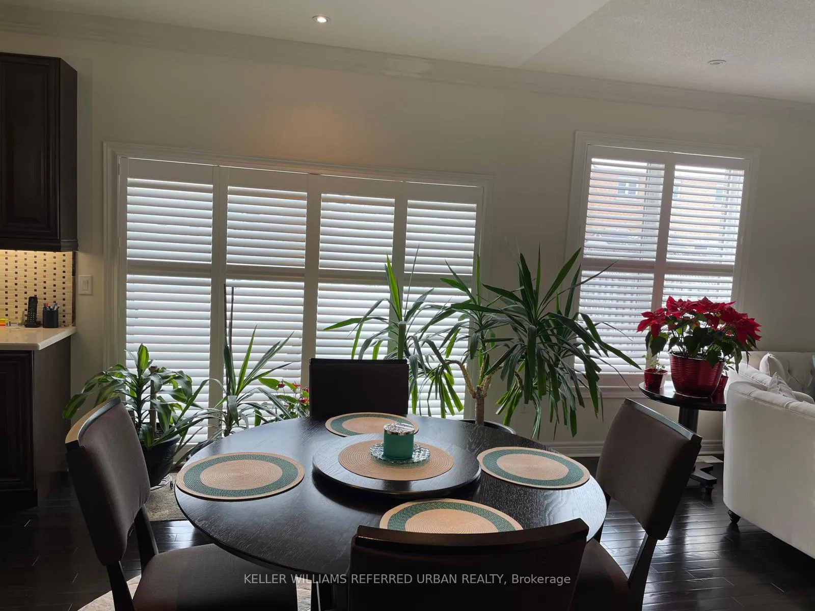 Photo 5 of 21 Sedore Street, Markham, Greensborough — HOMEH