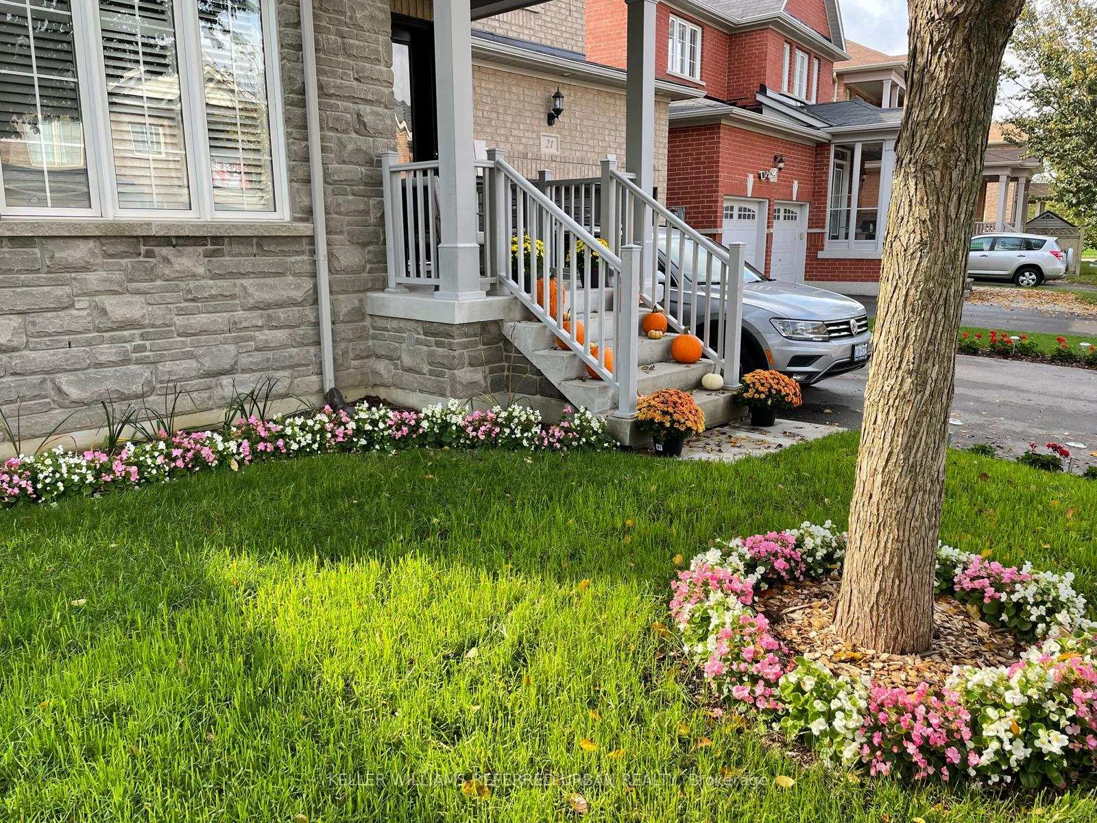 Photo 18 of 21 Sedore Street, Markham, Greensborough — HOMEH