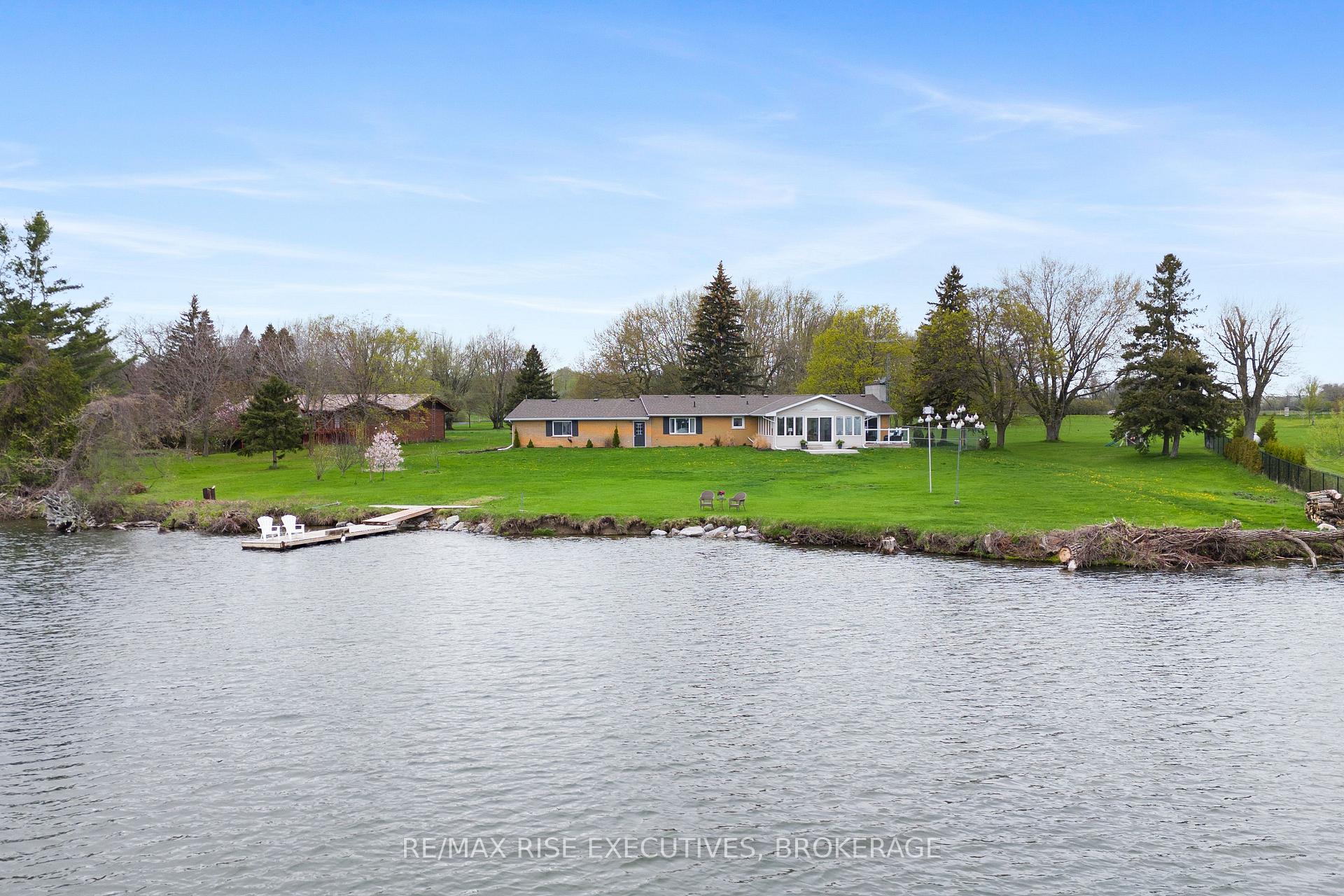 Photo 3 of 25 Aragon Road, Kingston, City North of 401 — HOMEH