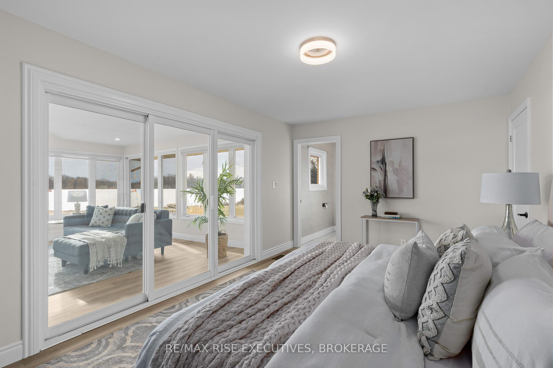 Photo 22 of 25 Aragon Road, Kingston, City North of 401 — HOMEH