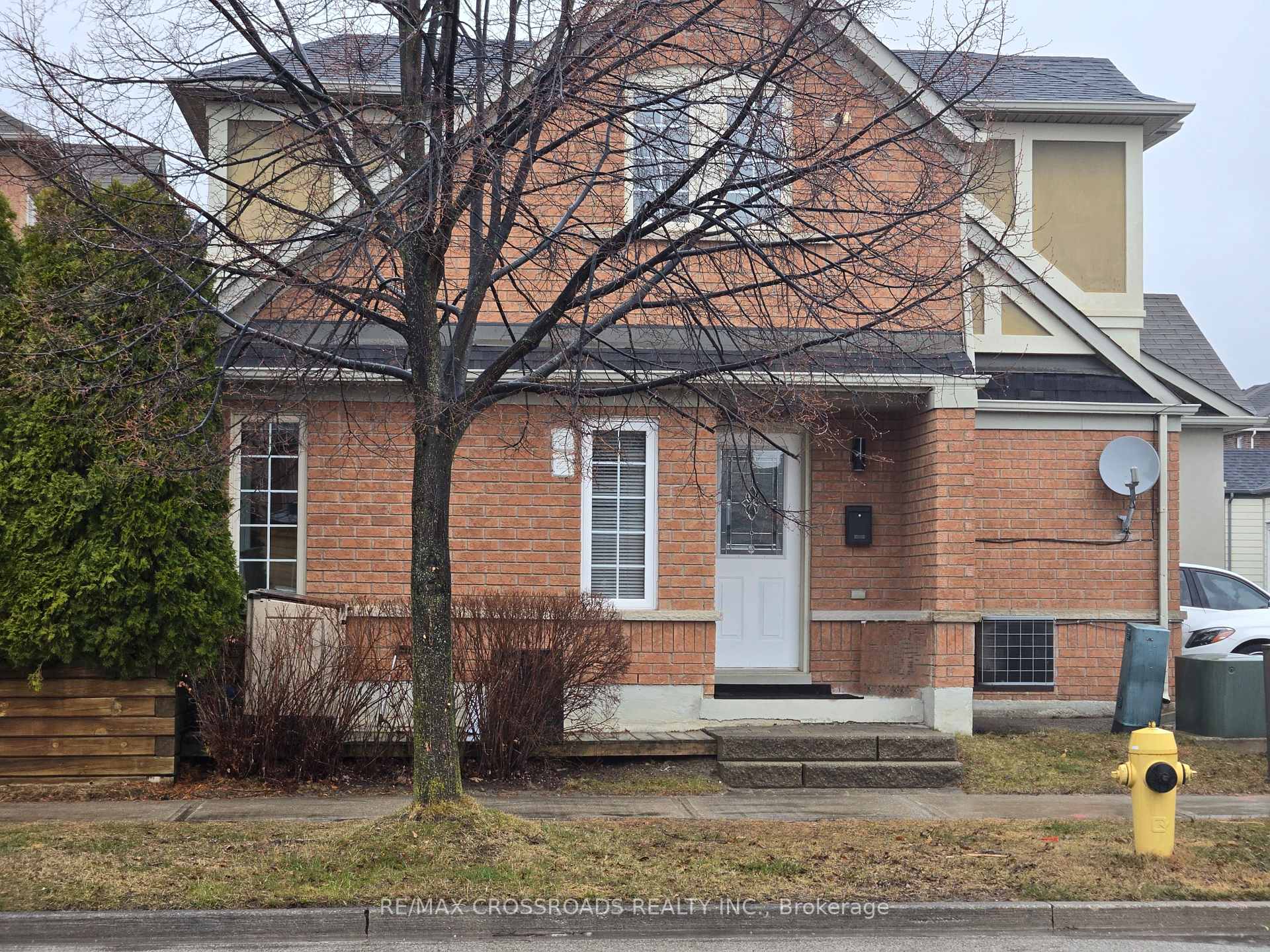 Photo 2 of 2922 Bur Oak Avenue, Markham, Cornell — HOMEH