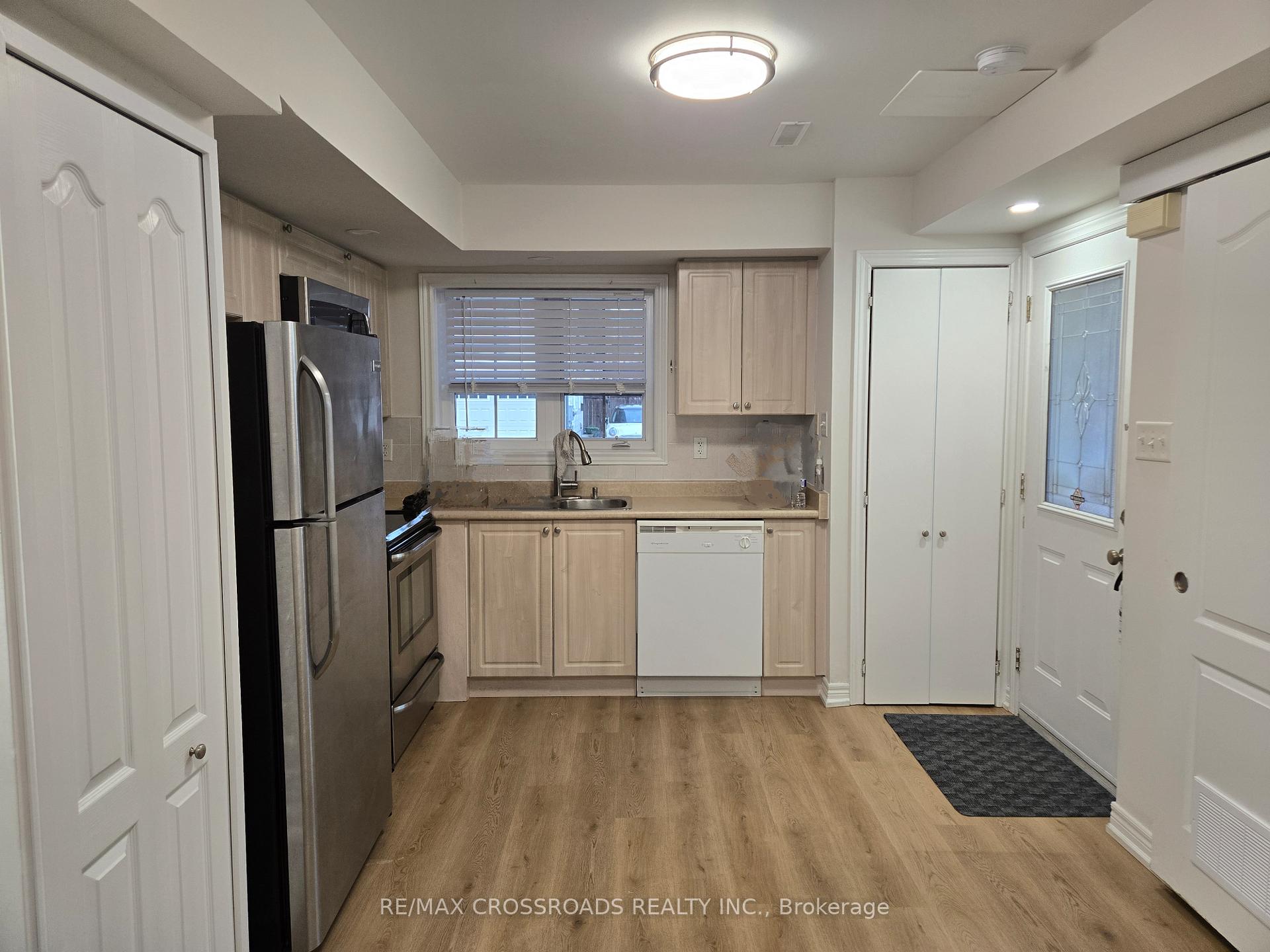 Photo 5 of 2922 Bur Oak Avenue, Markham, Cornell — HOMEH