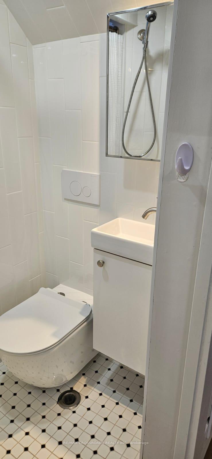 Photo 9 of 2922 Bur Oak Avenue, Markham, Cornell — HOMEH