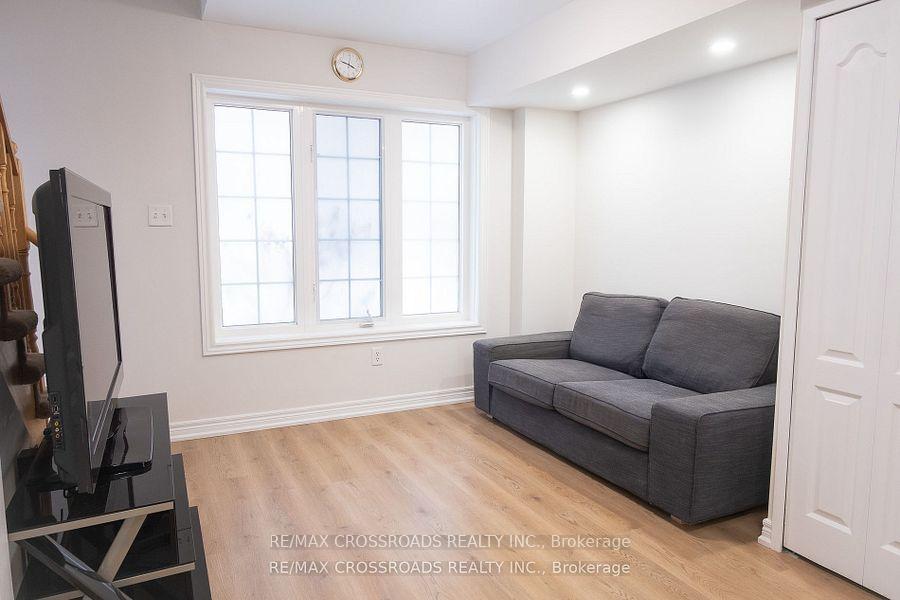 Photo 24 of 2922 Bur Oak Avenue, Markham, Cornell — HOMEH
