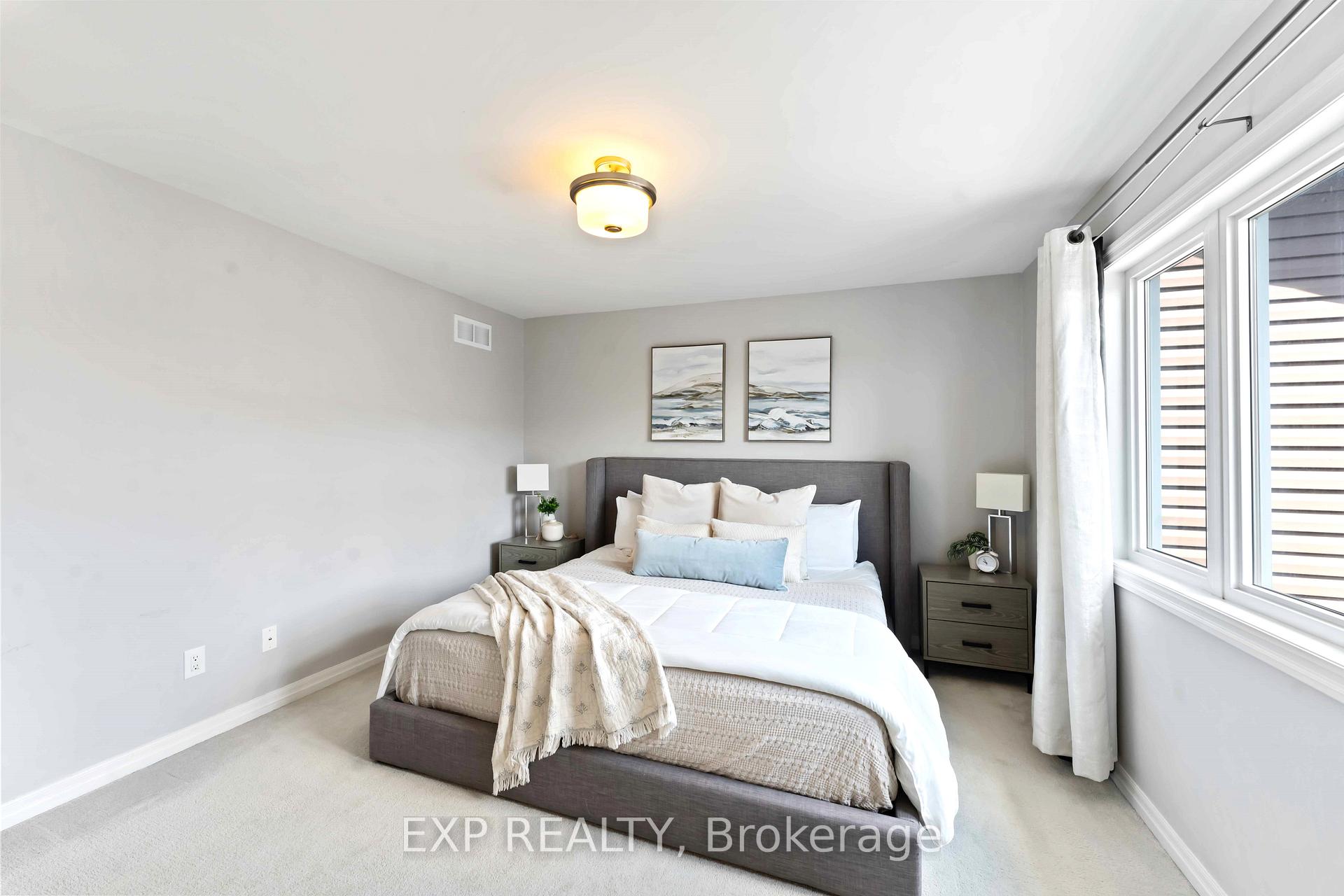 Photo 11 of 329 Tulum Crescent, Ottawa, Kanata - Emerald Meadows/Trailwest — HOMEH