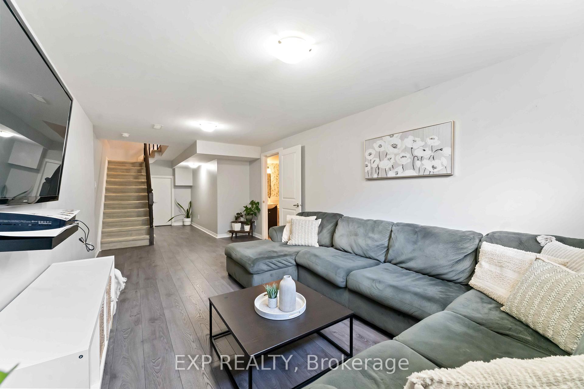 Photo 18 of 329 Tulum Crescent, Ottawa, Kanata - Emerald Meadows/Trailwest — HOMEH