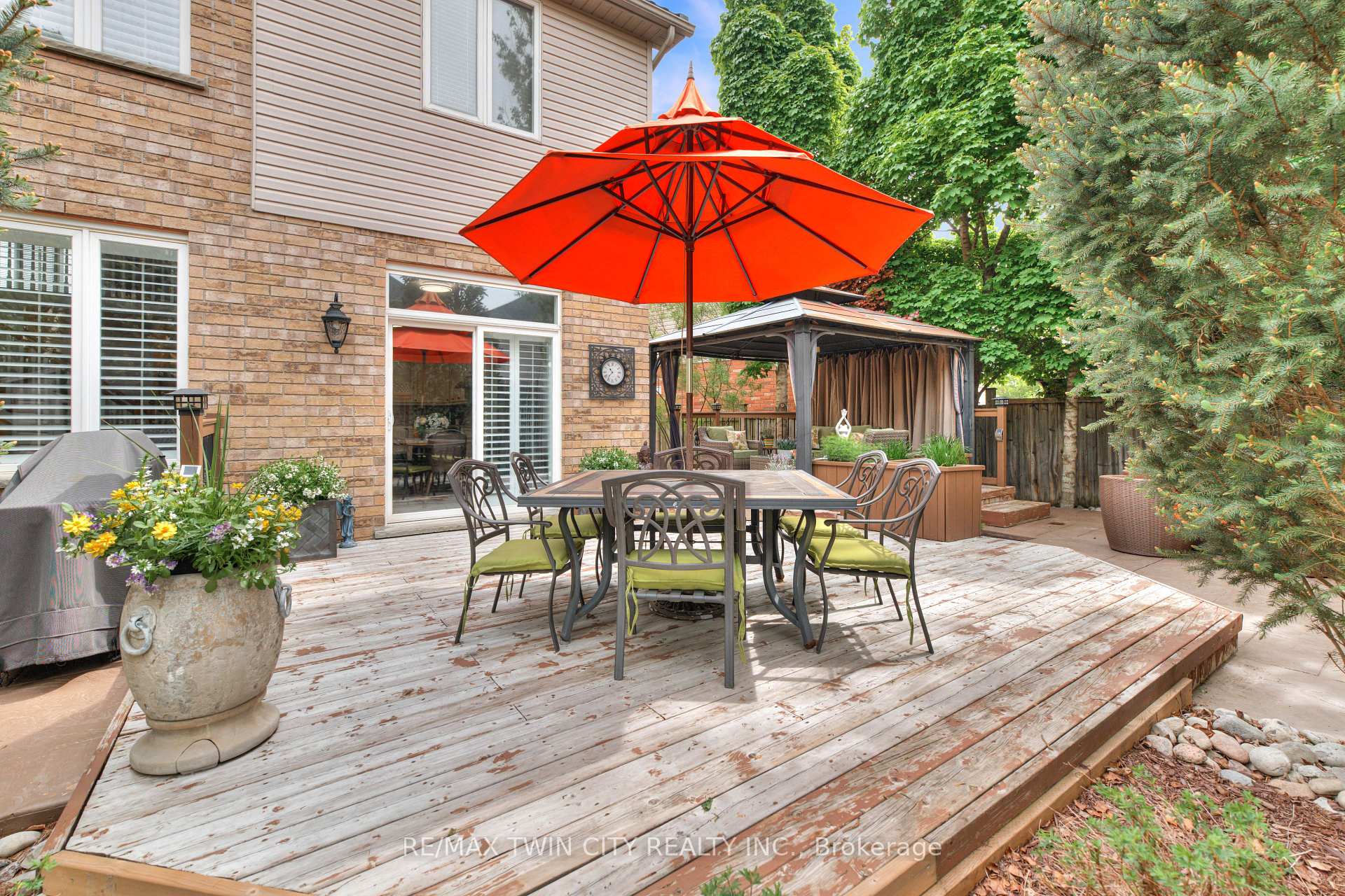 Photo 37 of 929 Manorbrook Court, Kitchener — HOMEH