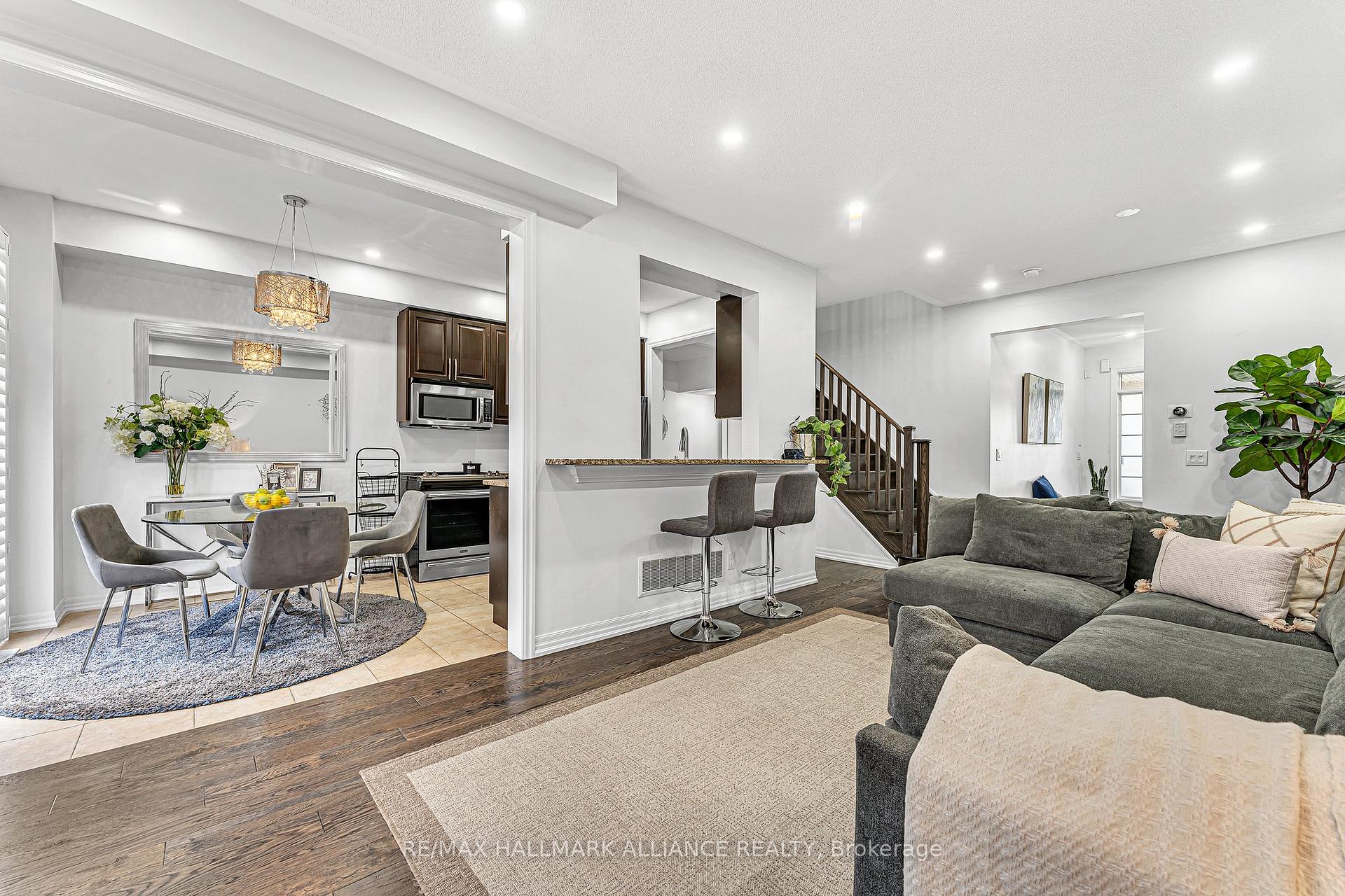 Photo 9 of 220 Duncan Lane, Milton, Scott — HOMEH