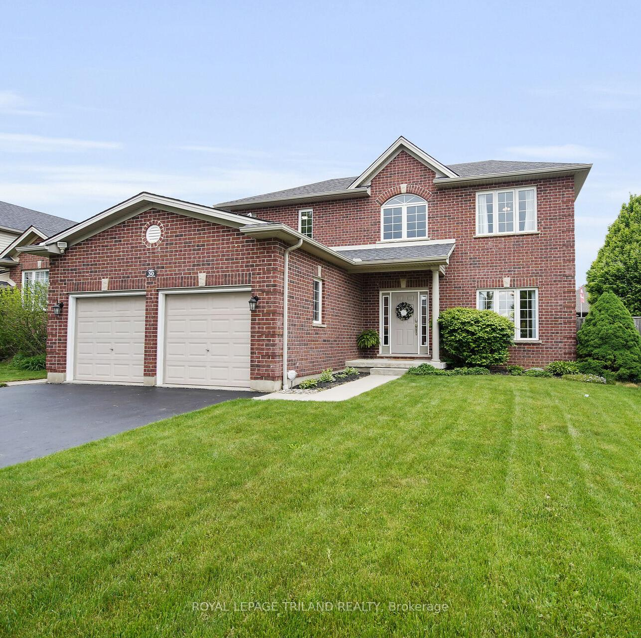 Photo 1 of 30 Willard Crescent, Middlesex Centre, Kilworth — HOMEH
