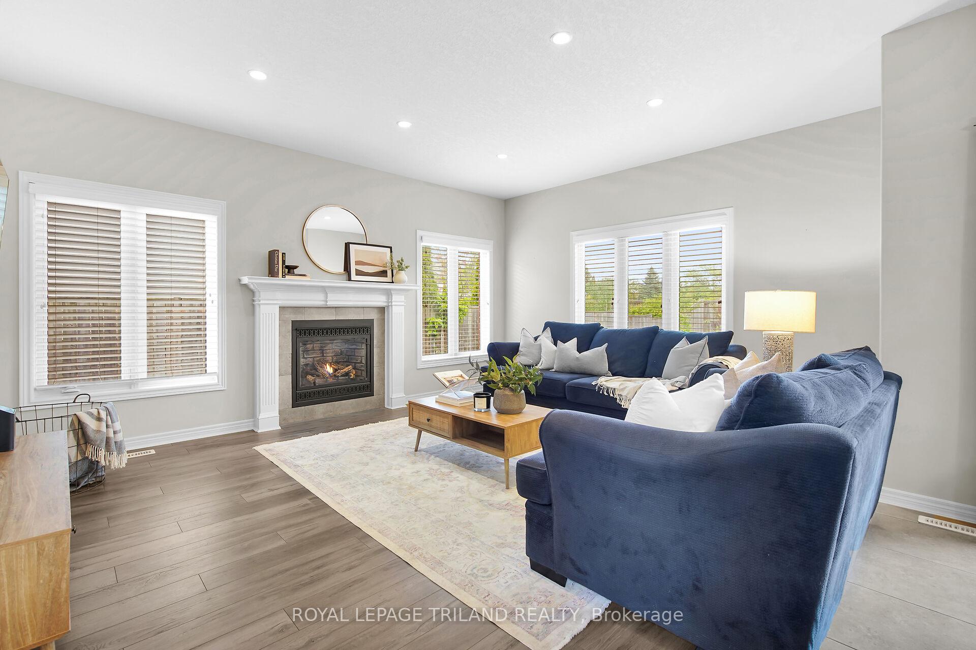 Photo 12 of 30 Willard Crescent, Middlesex Centre, Kilworth — HOMEH
