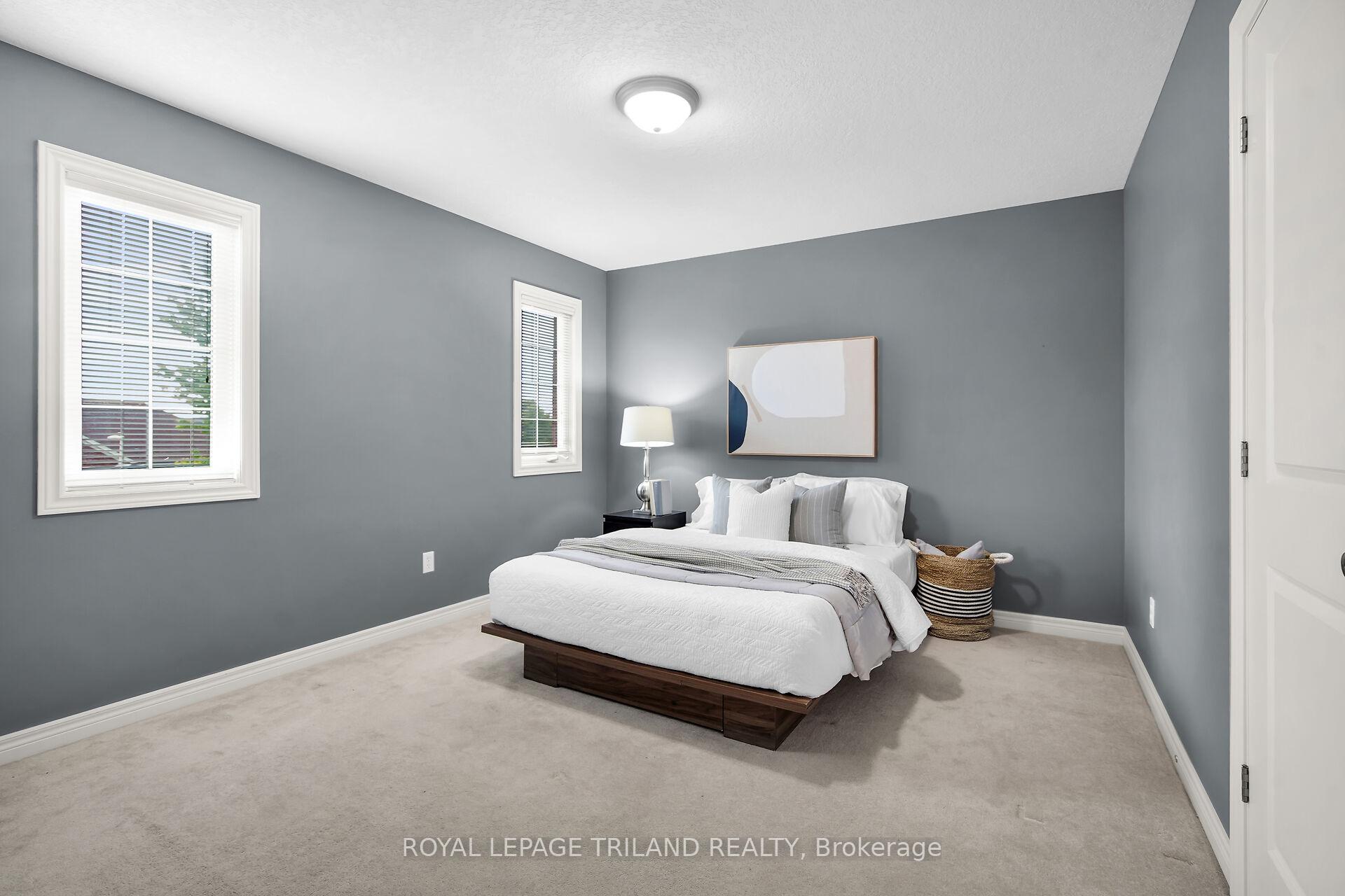 Photo 17 of 30 Willard Crescent, Middlesex Centre, Kilworth — HOMEH