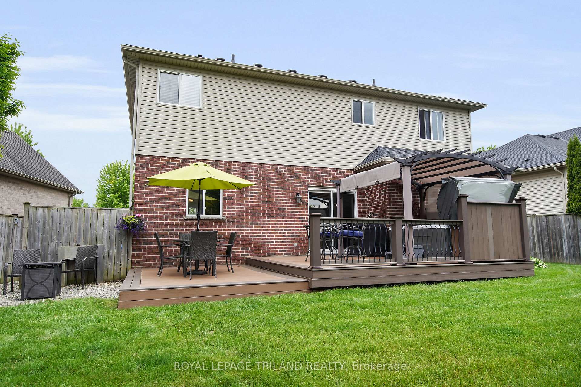 Photo 37 of 30 Willard Crescent, Middlesex Centre, Kilworth — HOMEH