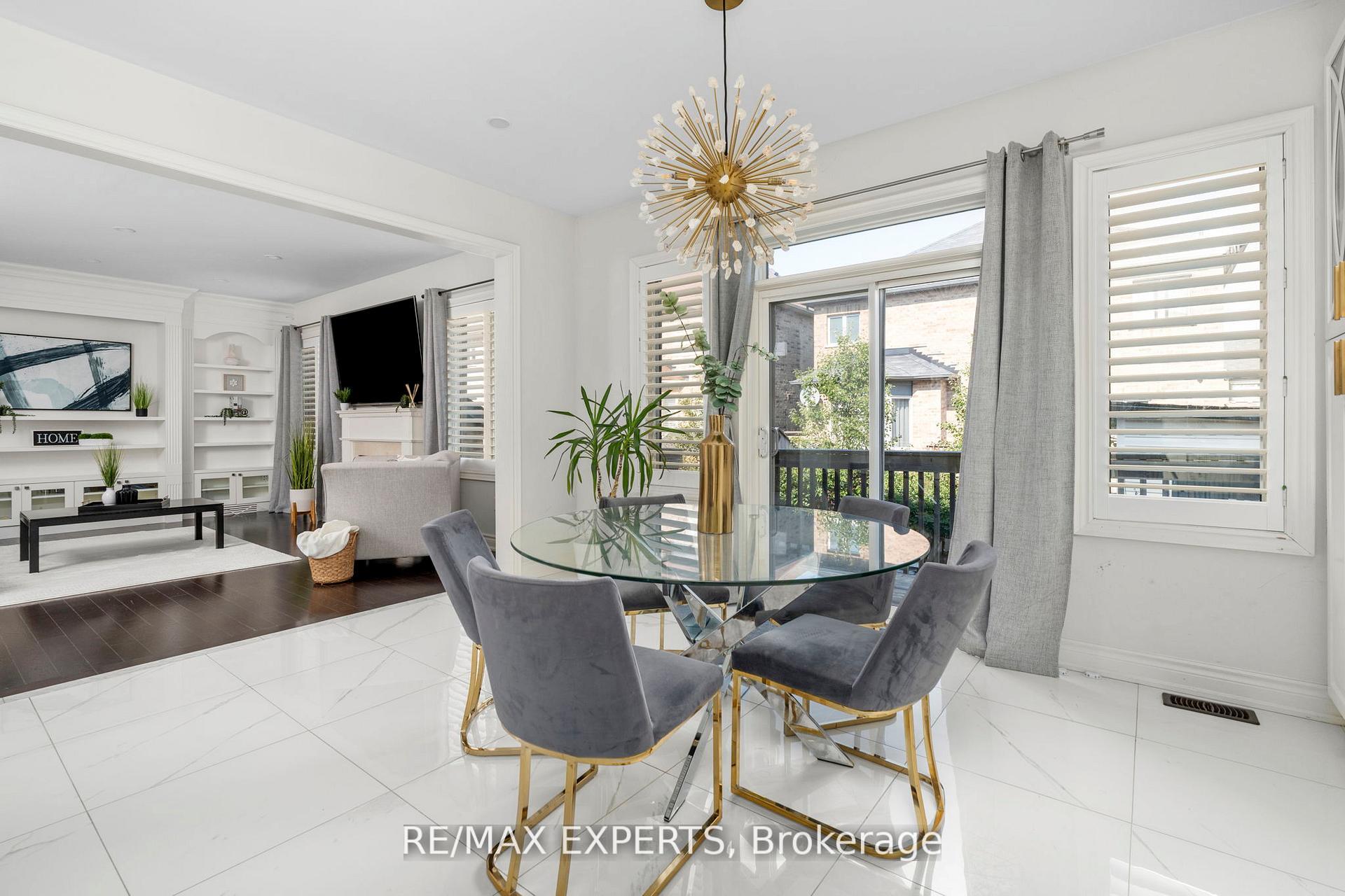 Photo 8 of 72 Foshan Avenue, Markham, Berczy — HOMEH