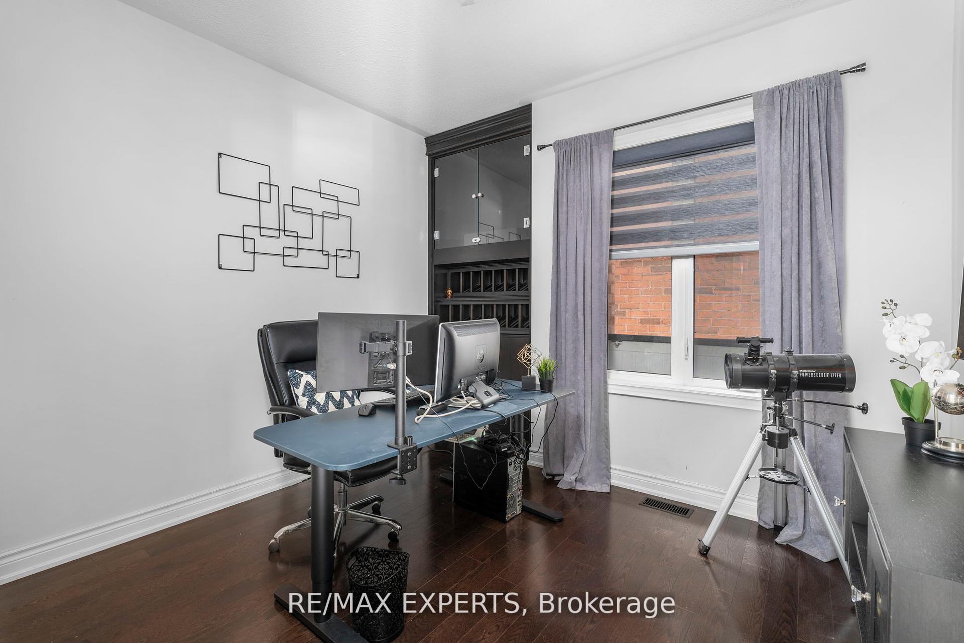 Photo 10 of 72 Foshan Avenue, Markham, Berczy — HOMEH