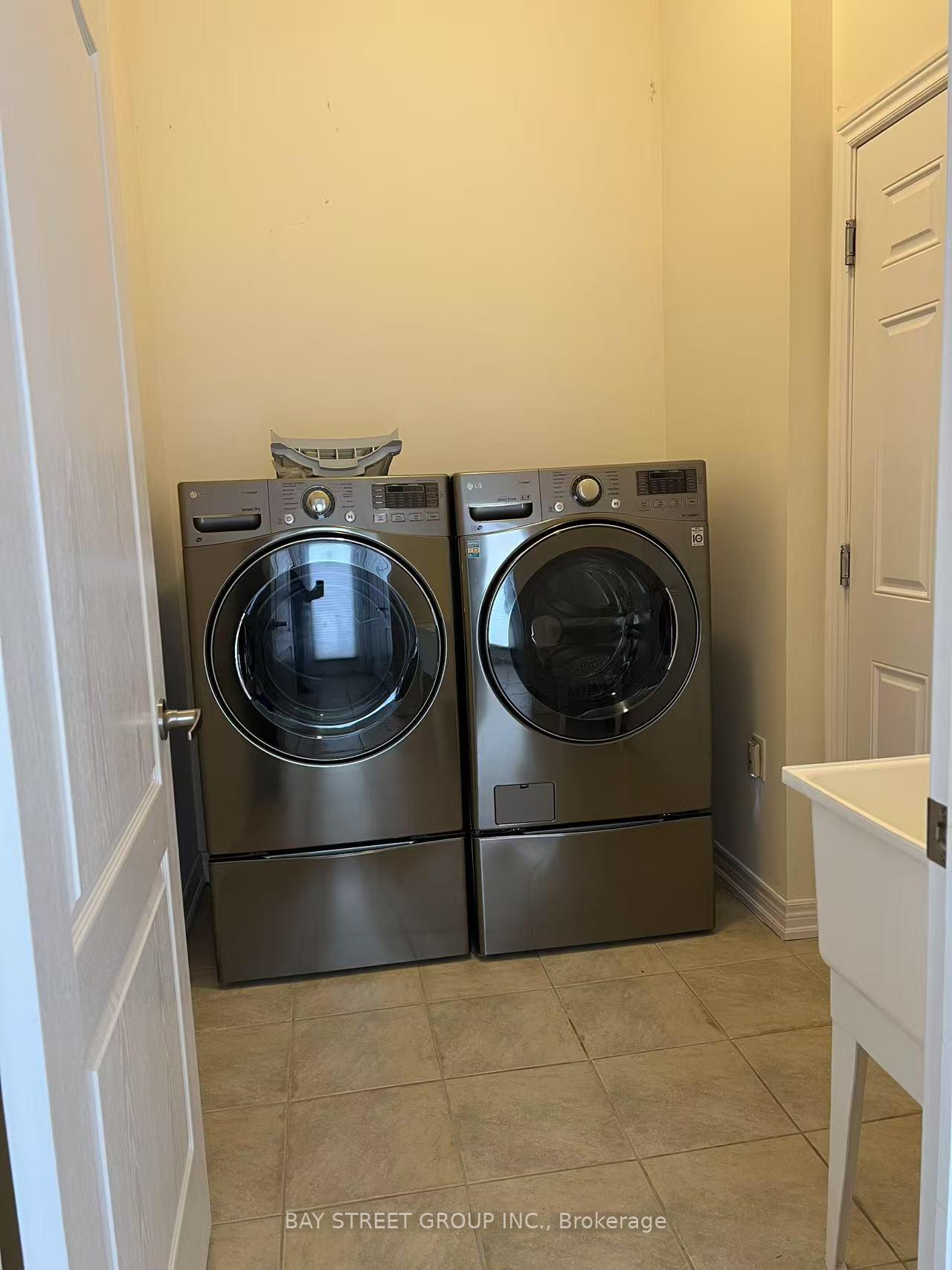 Photo 8 of 4 Benton Drive, Markham, Cornell — HOMEH