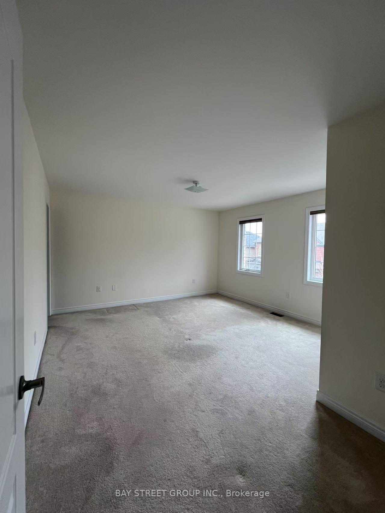 Photo 13 of 4 Benton Drive, Markham, Cornell — HOMEH