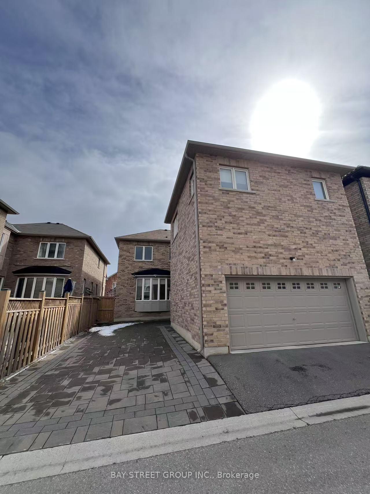 Photo 15 of 4 Benton Drive, Markham, Cornell — HOMEH