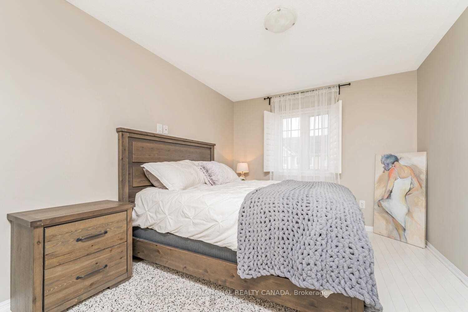 Photo 6 of 937 Brassard Circle, Milton, Willmott — HOMEH