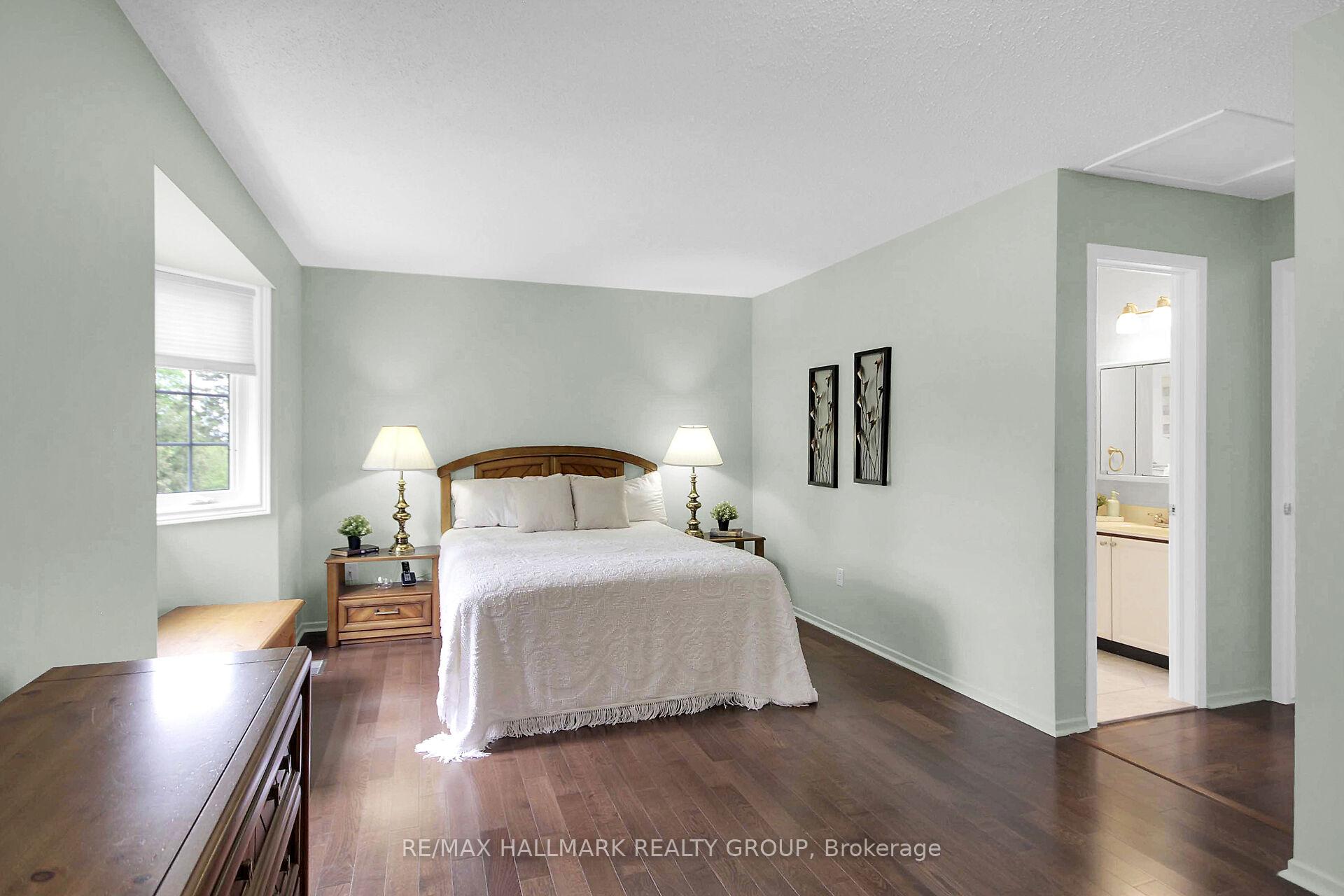 Photo 28 of 20 Palomino Drive, Ottawa, Kanata - Bridlewood — HOMEH