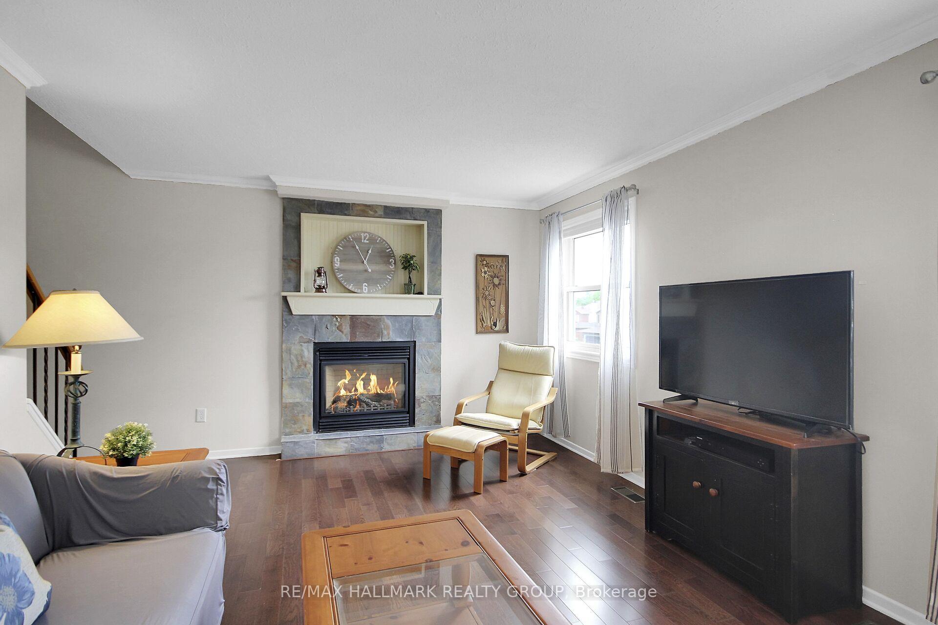 Photo 38 of 20 Palomino Drive, Ottawa, Kanata - Bridlewood — HOMEH