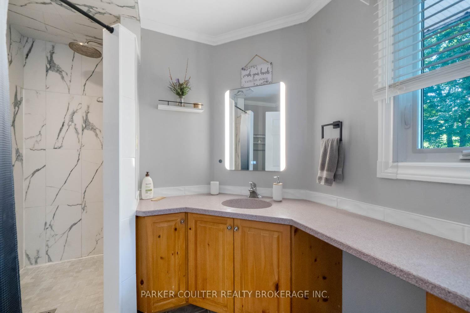 Photo 29 of 361 Glenbrook Drive, Midland — HOMEH