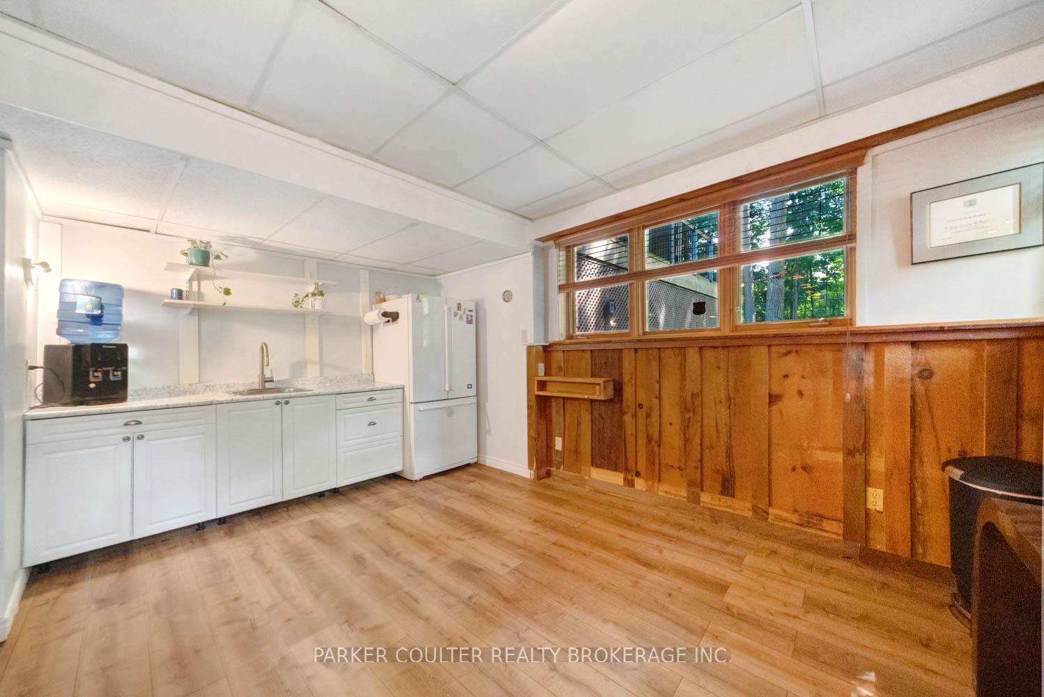 Photo 32 of 361 Glenbrook Drive, Midland — HOMEH