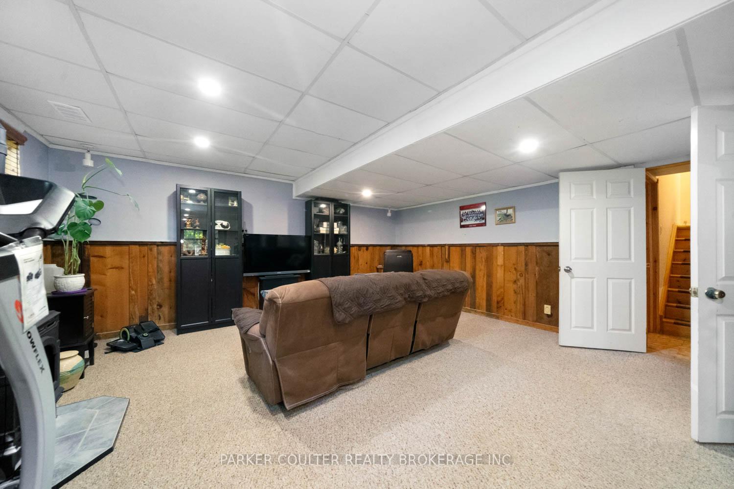 Photo 35 of 361 Glenbrook Drive, Midland — HOMEH