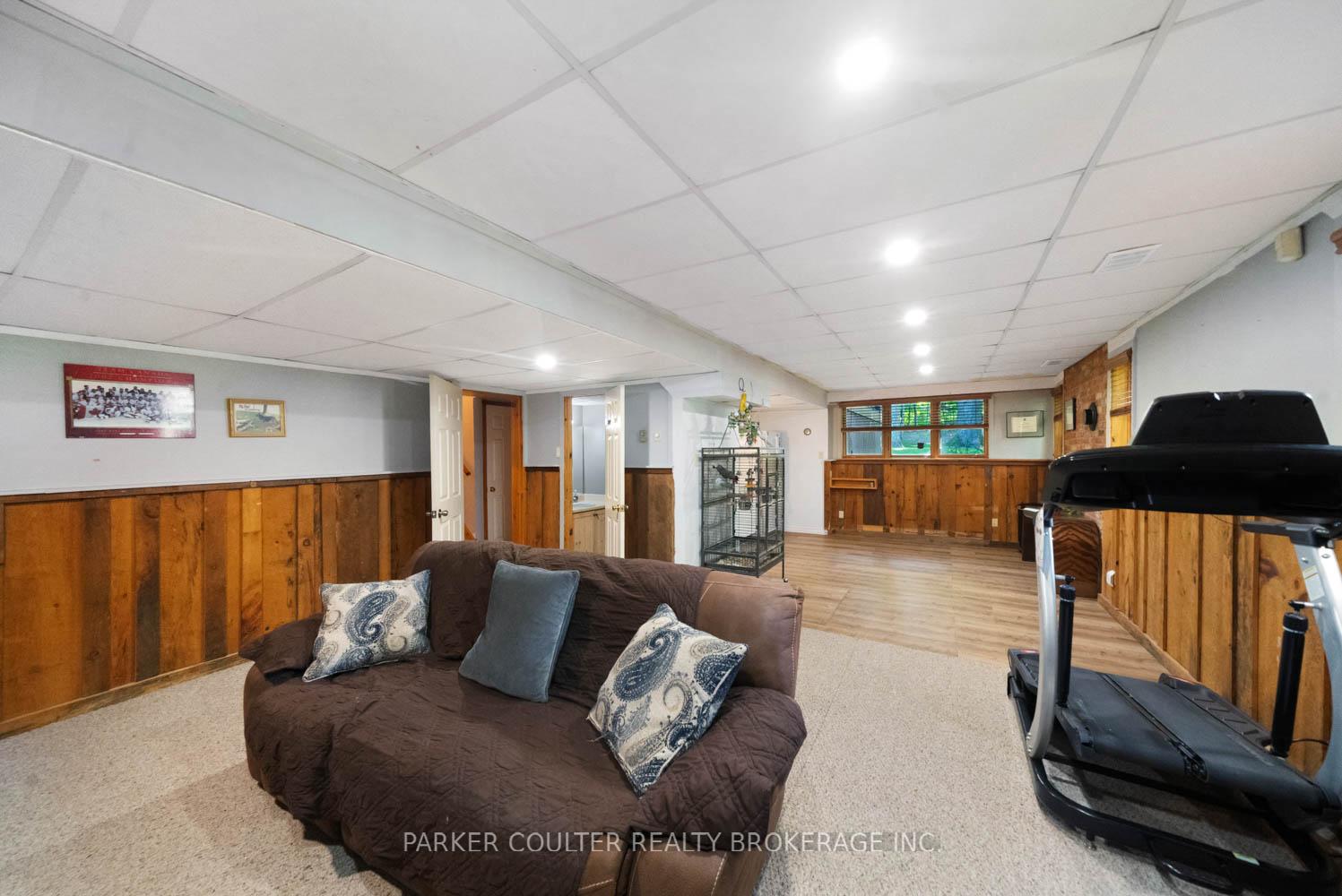 Photo 36 of 361 Glenbrook Drive, Midland — HOMEH