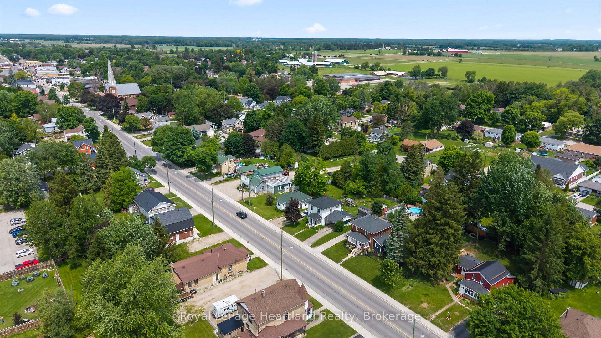 Photo 5 of 209 Elora Street S, Minto — HOMEH