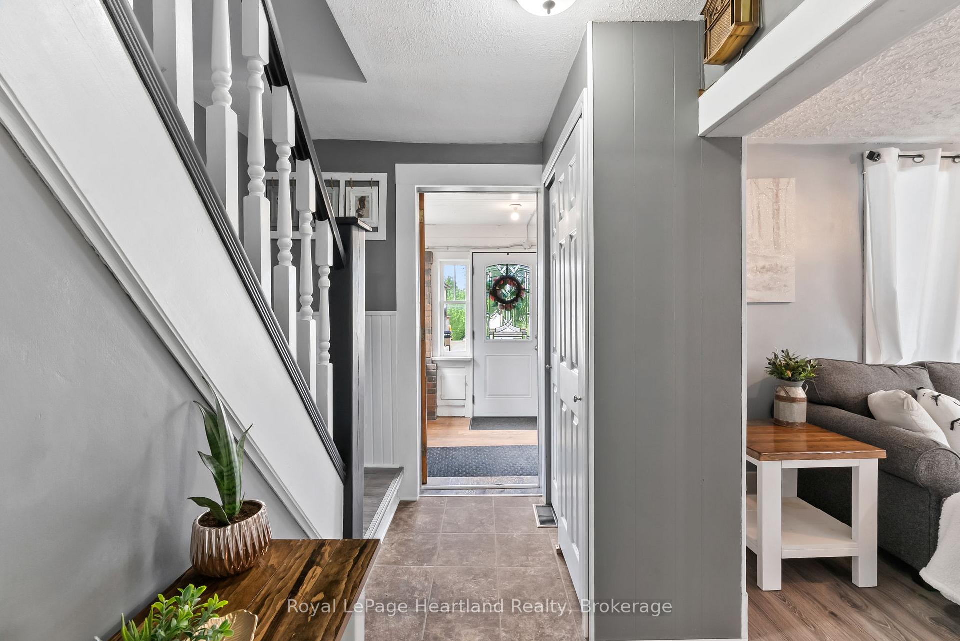 Photo 16 of 209 Elora Street S, Minto — HOMEH